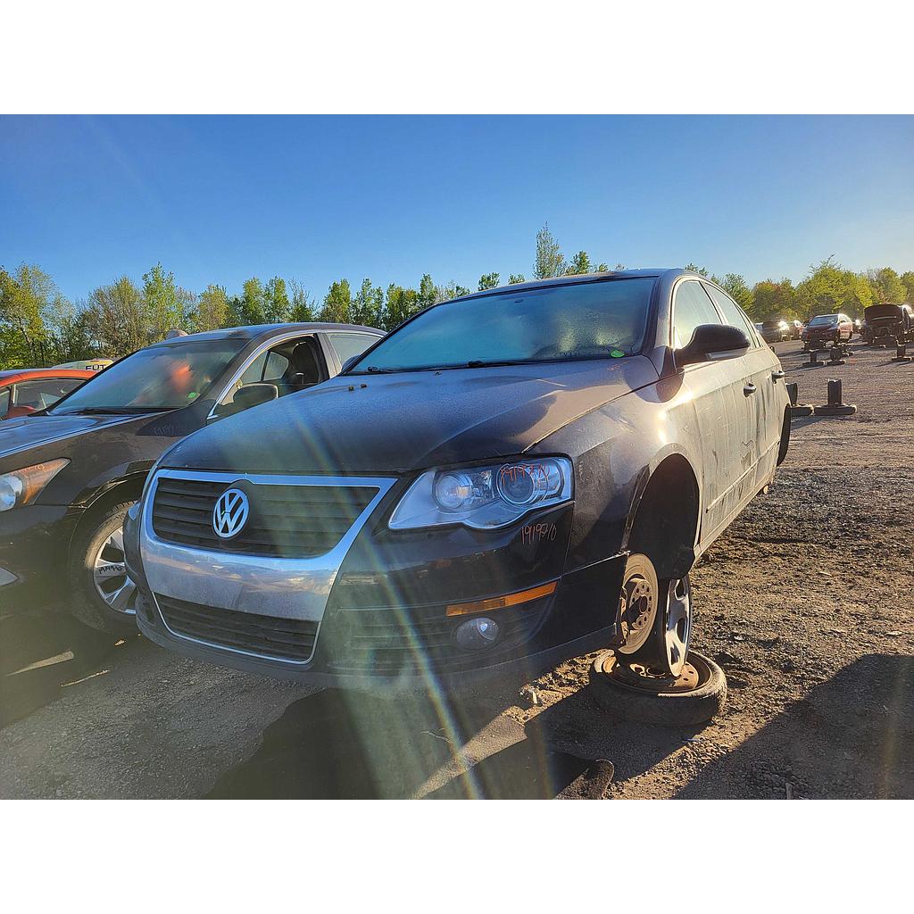 VOLKSWAGEN PASSAT 2010