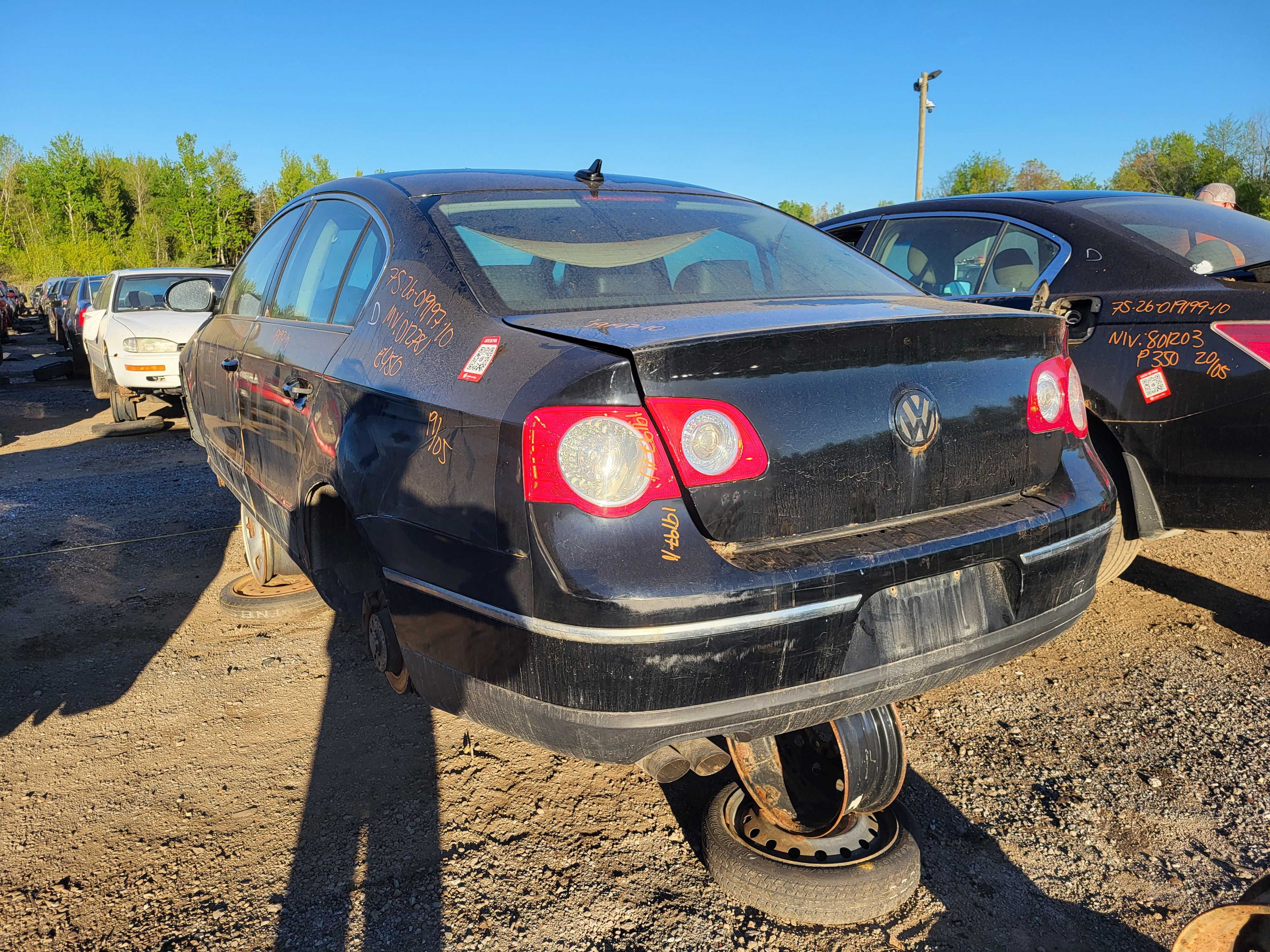 VOLKSWAGEN PASSAT 2010