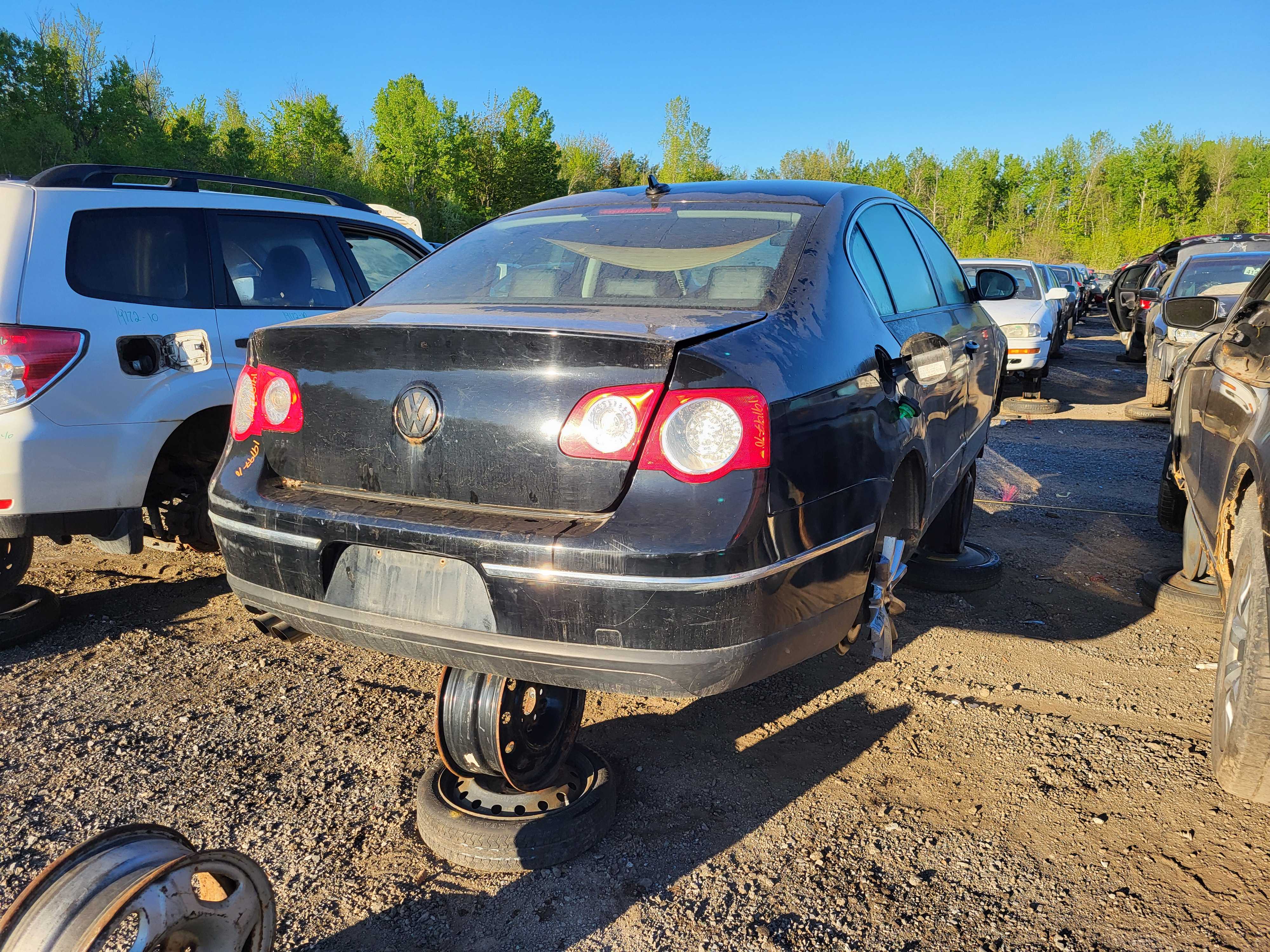 VOLKSWAGEN PASSAT 2010