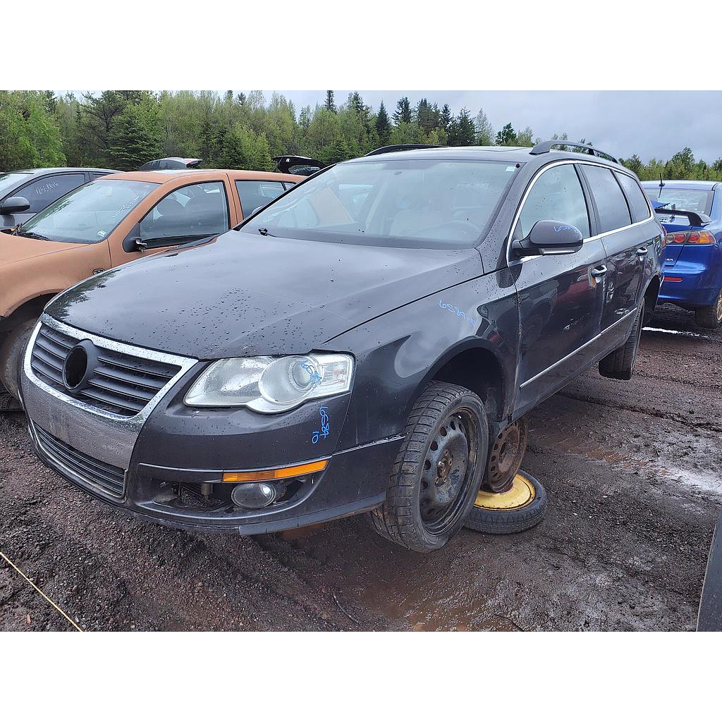 VOLKSWAGEN PASSAT 2010