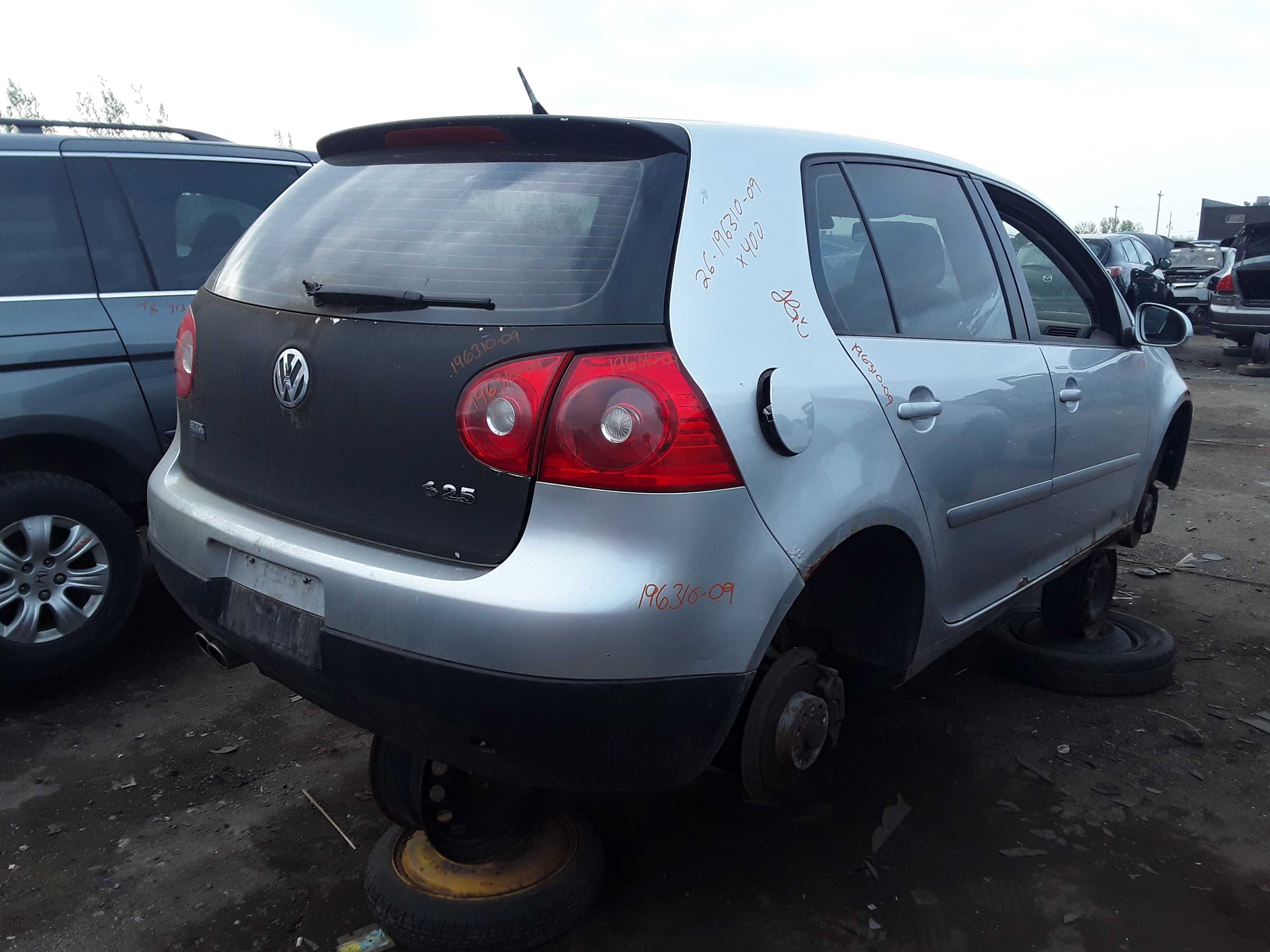 VOLKSWAGEN RABBIT 2009