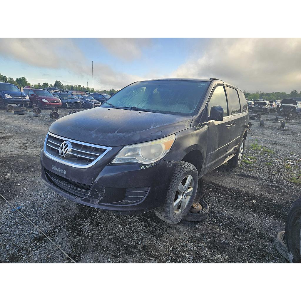 VOLKSWAGEN ROUTAN 2010