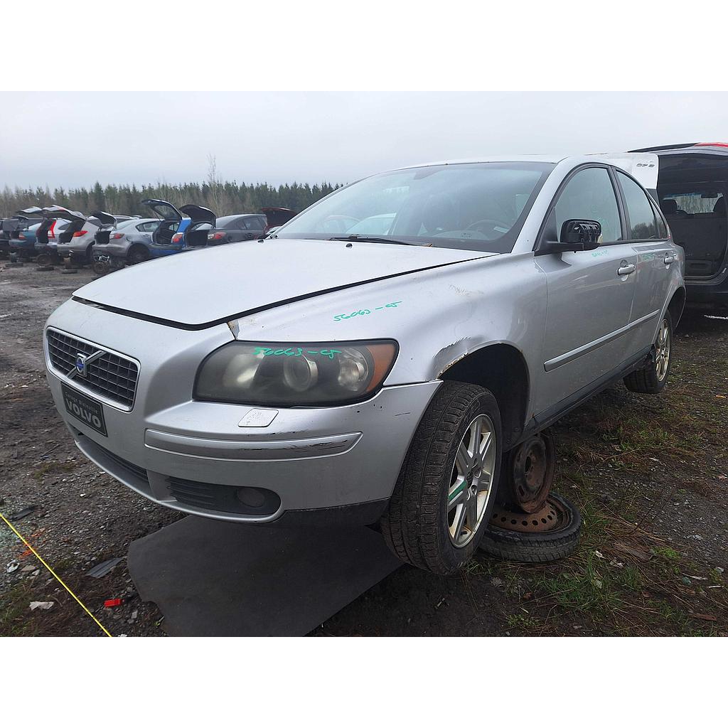 VOLVO S40 2005