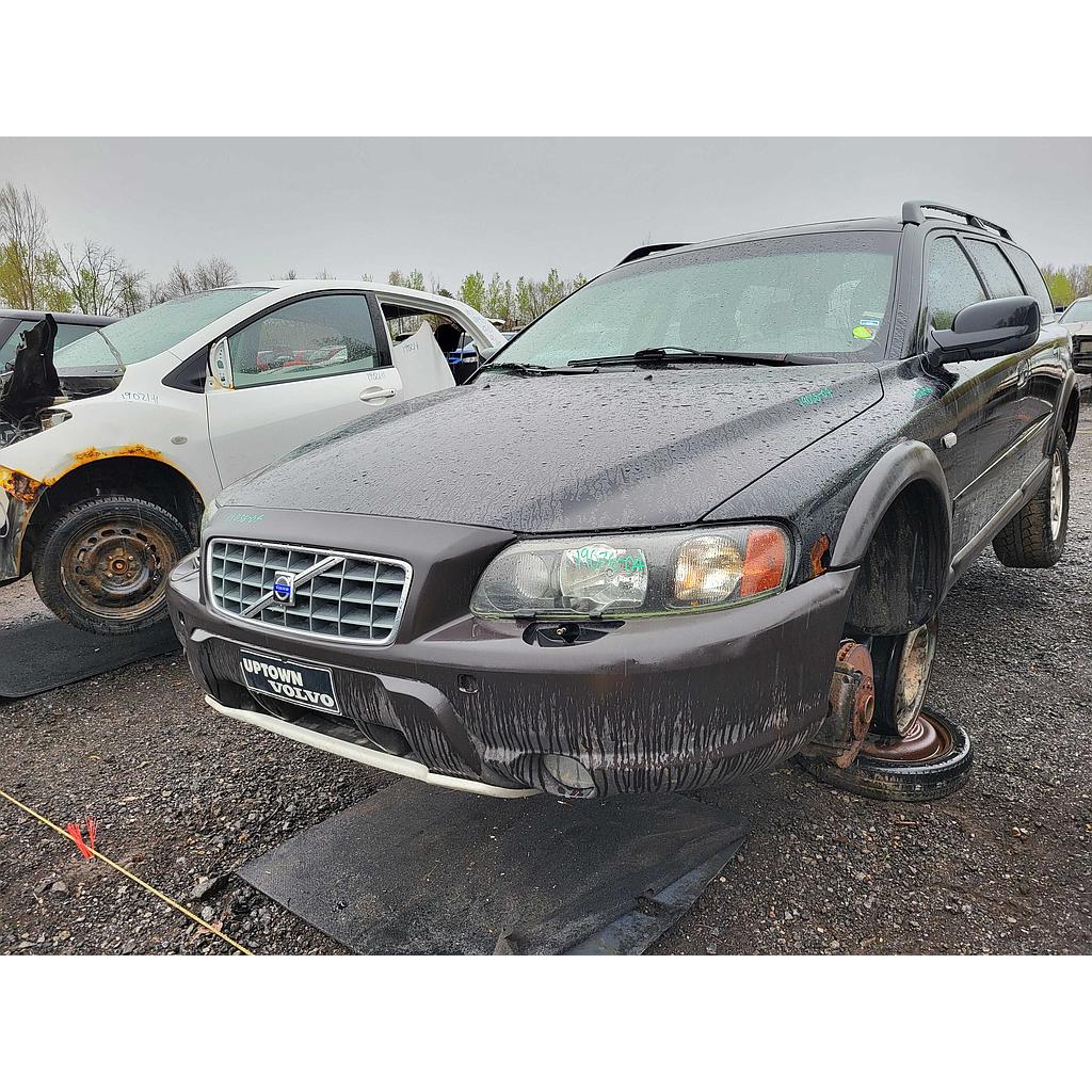 VOLVO V70 2004