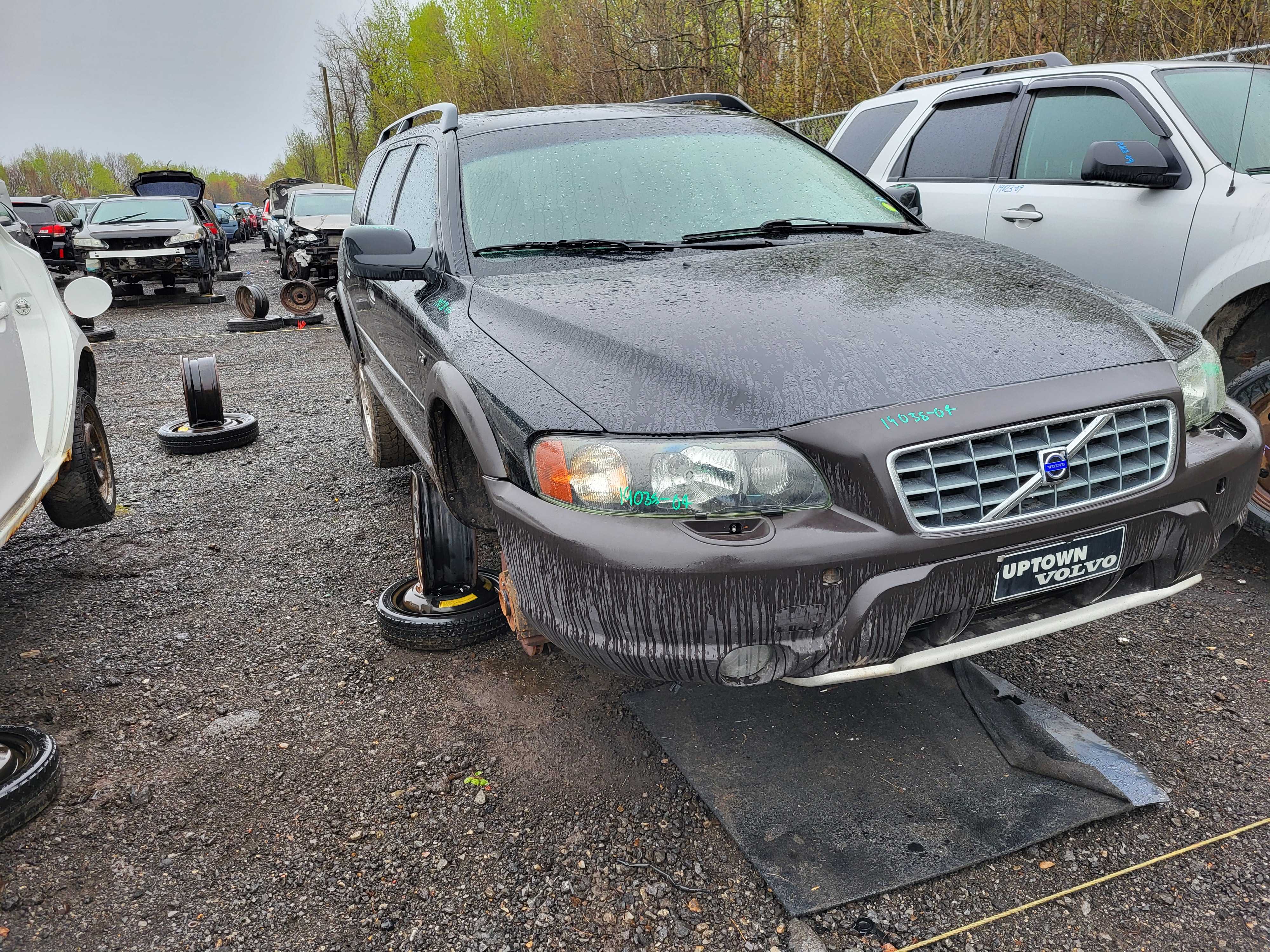 VOLVO V70 2004