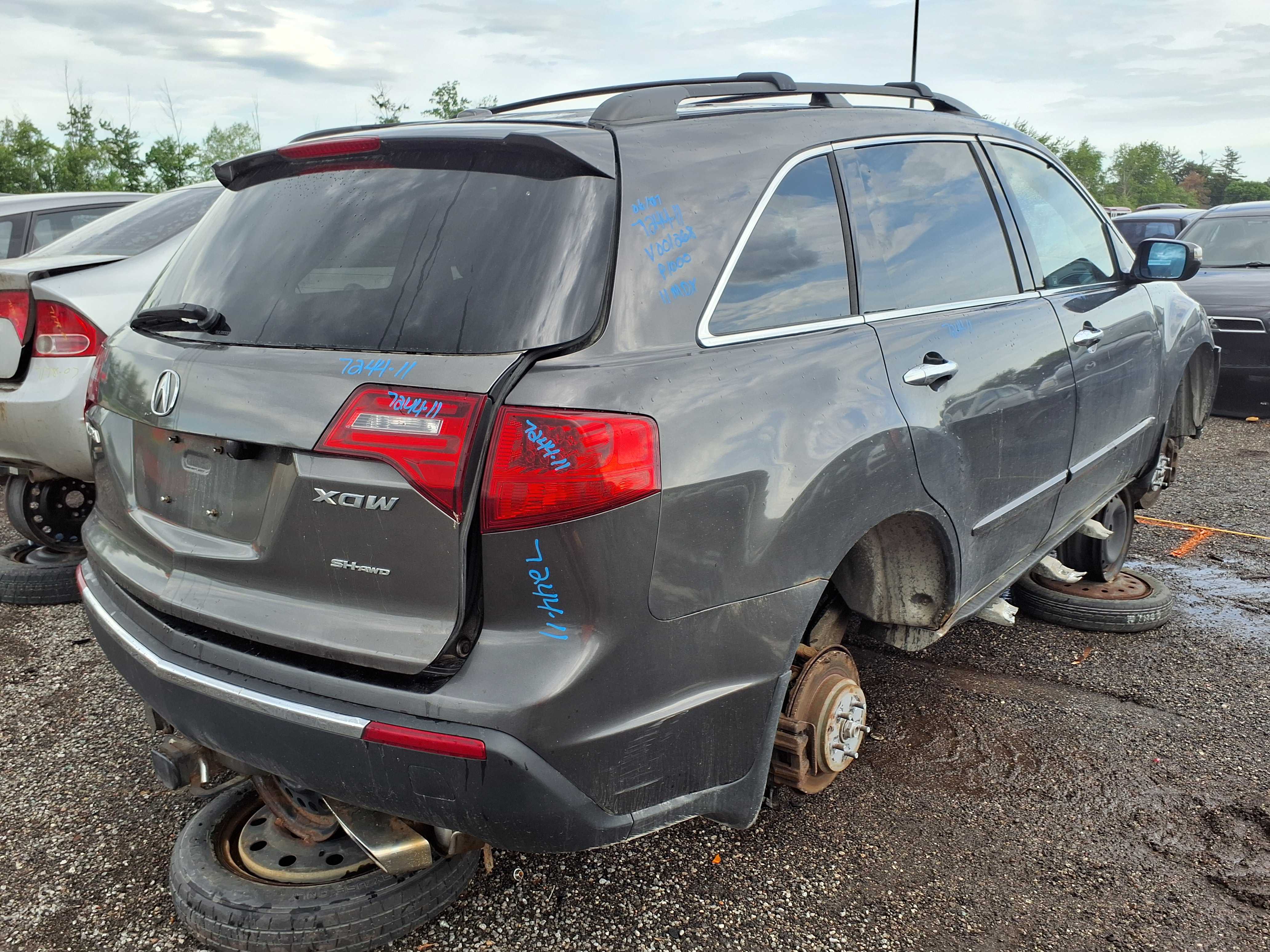 ACURA MDX 2011