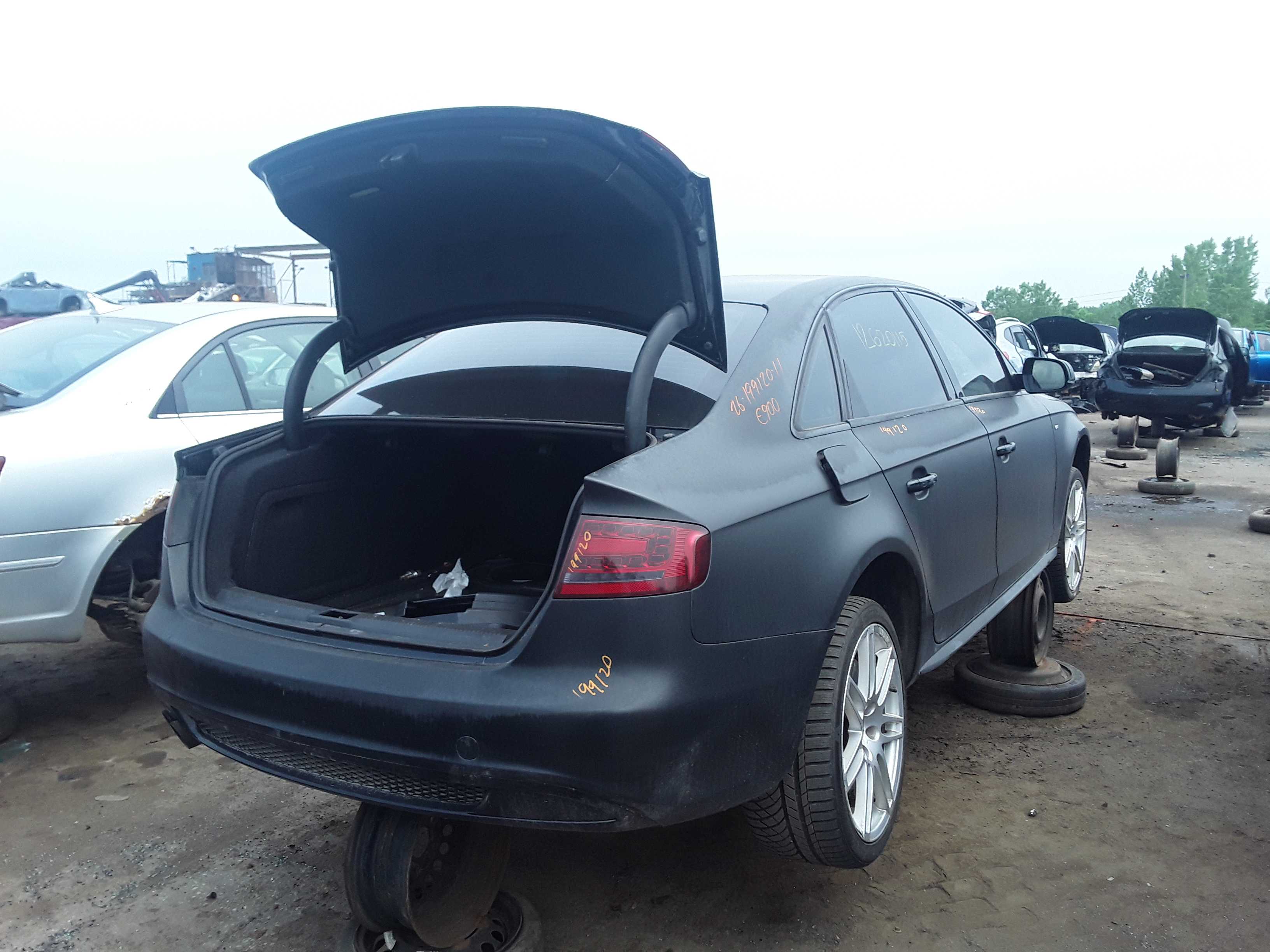 AUDI A4 2011