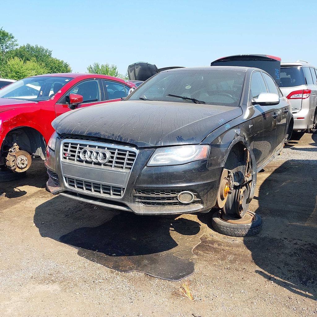 AUDI S4 2011