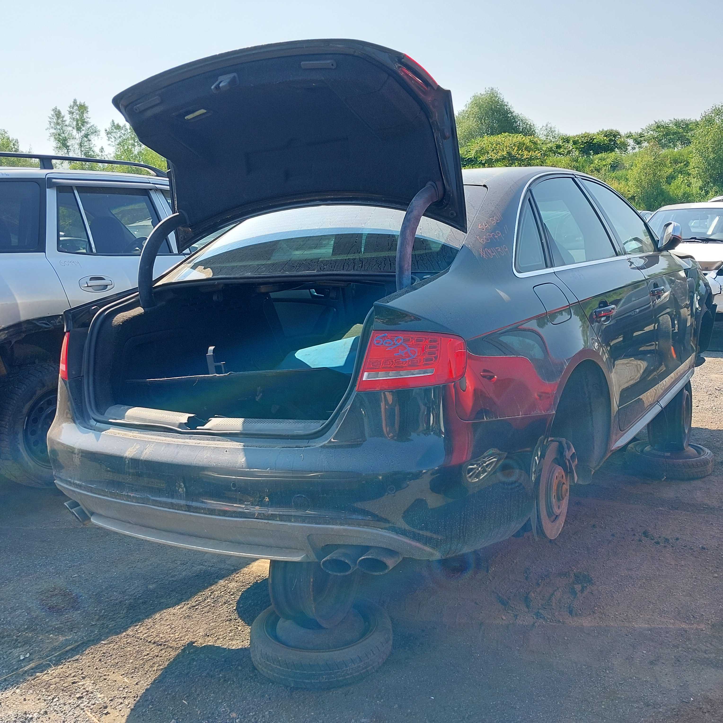 AUDI S4 2011