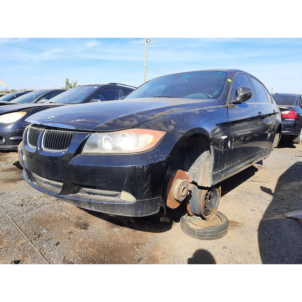 BMW 323 2011