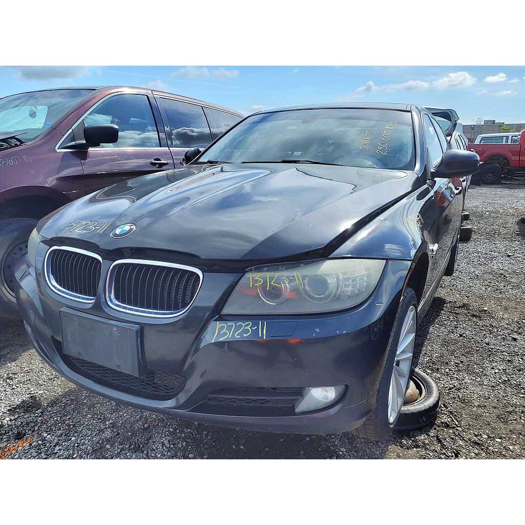 BMW 328 2011