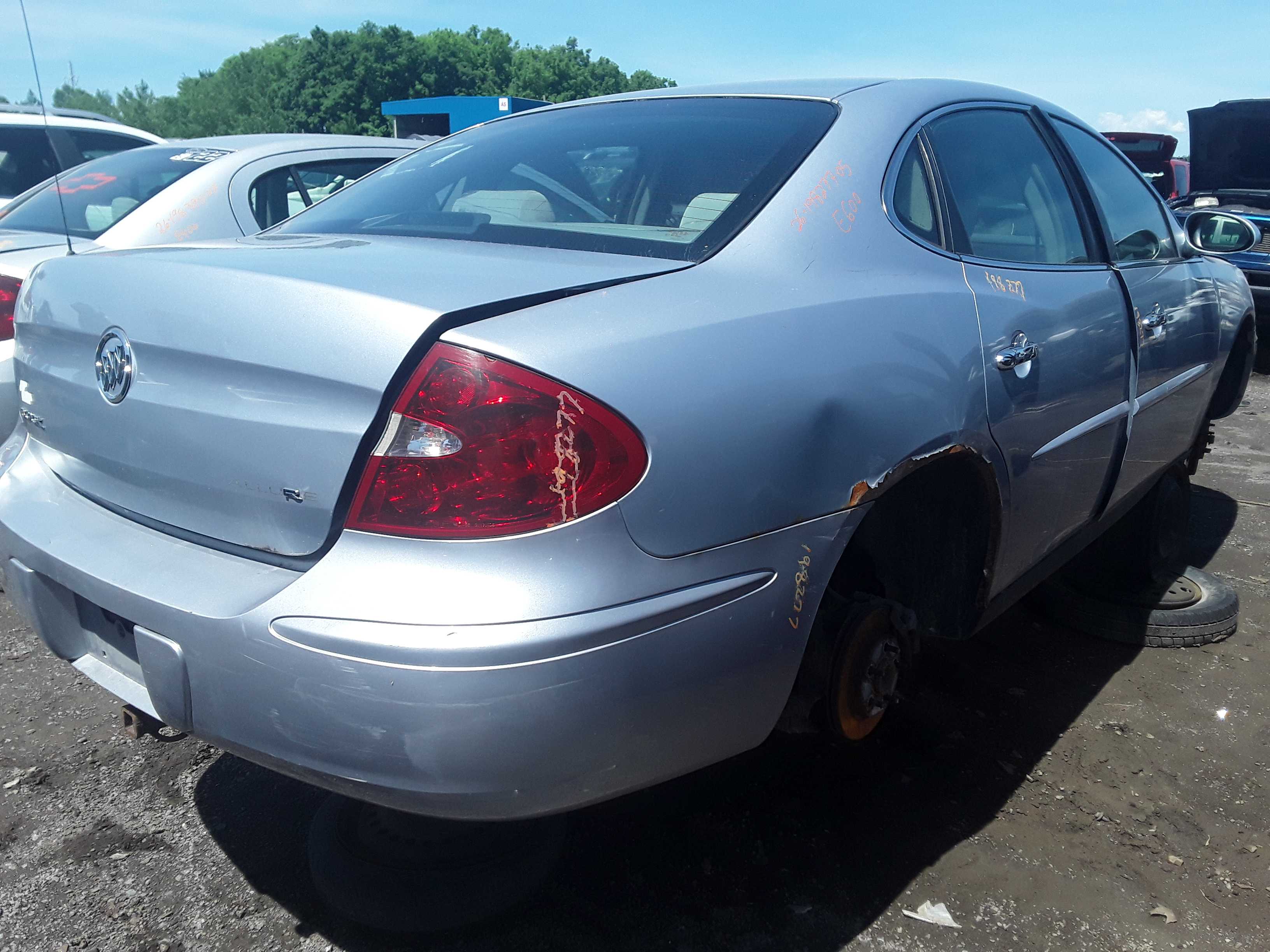 BUICK ALLURE 2005