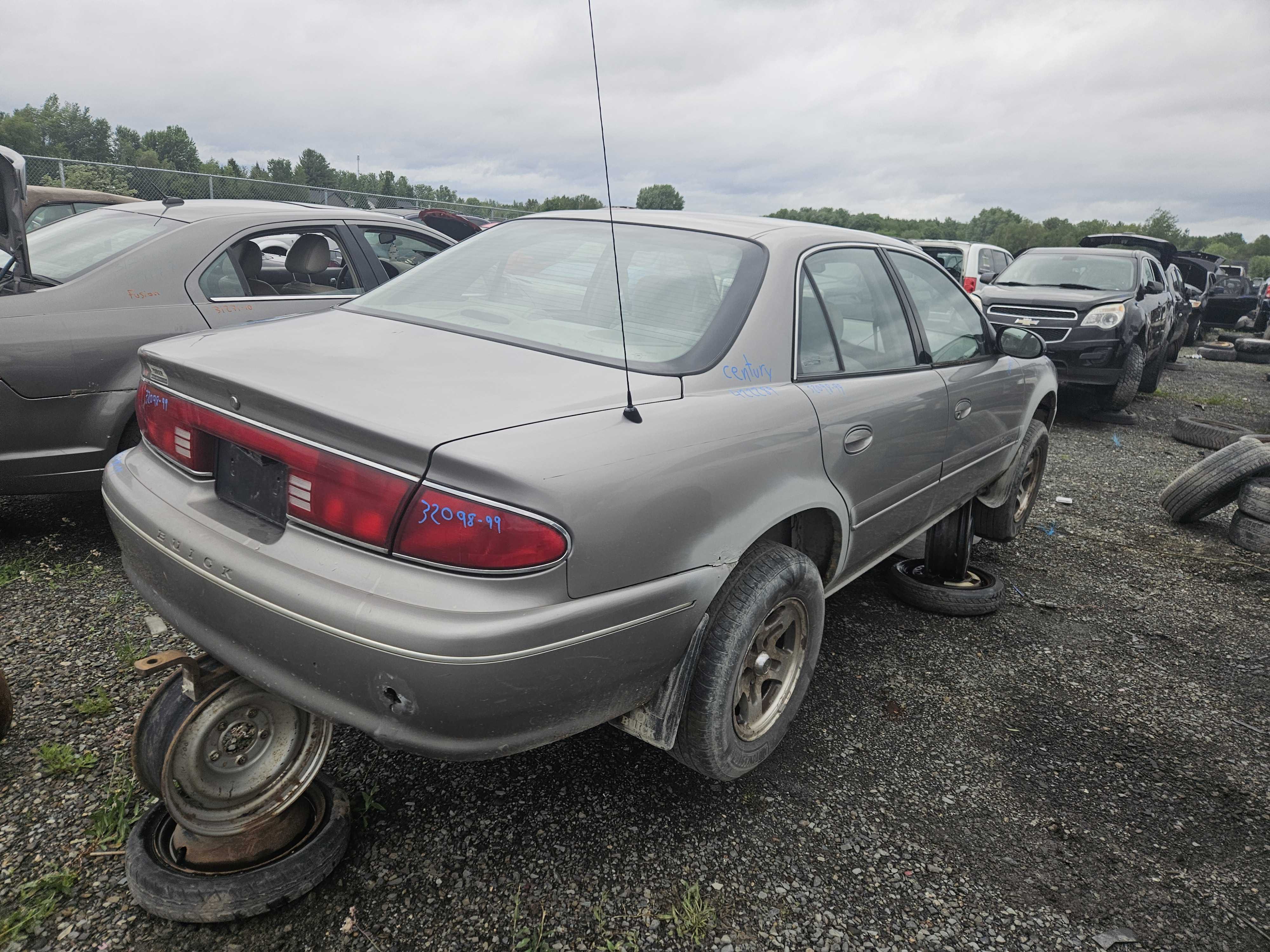 BUICK CENTURY 1999