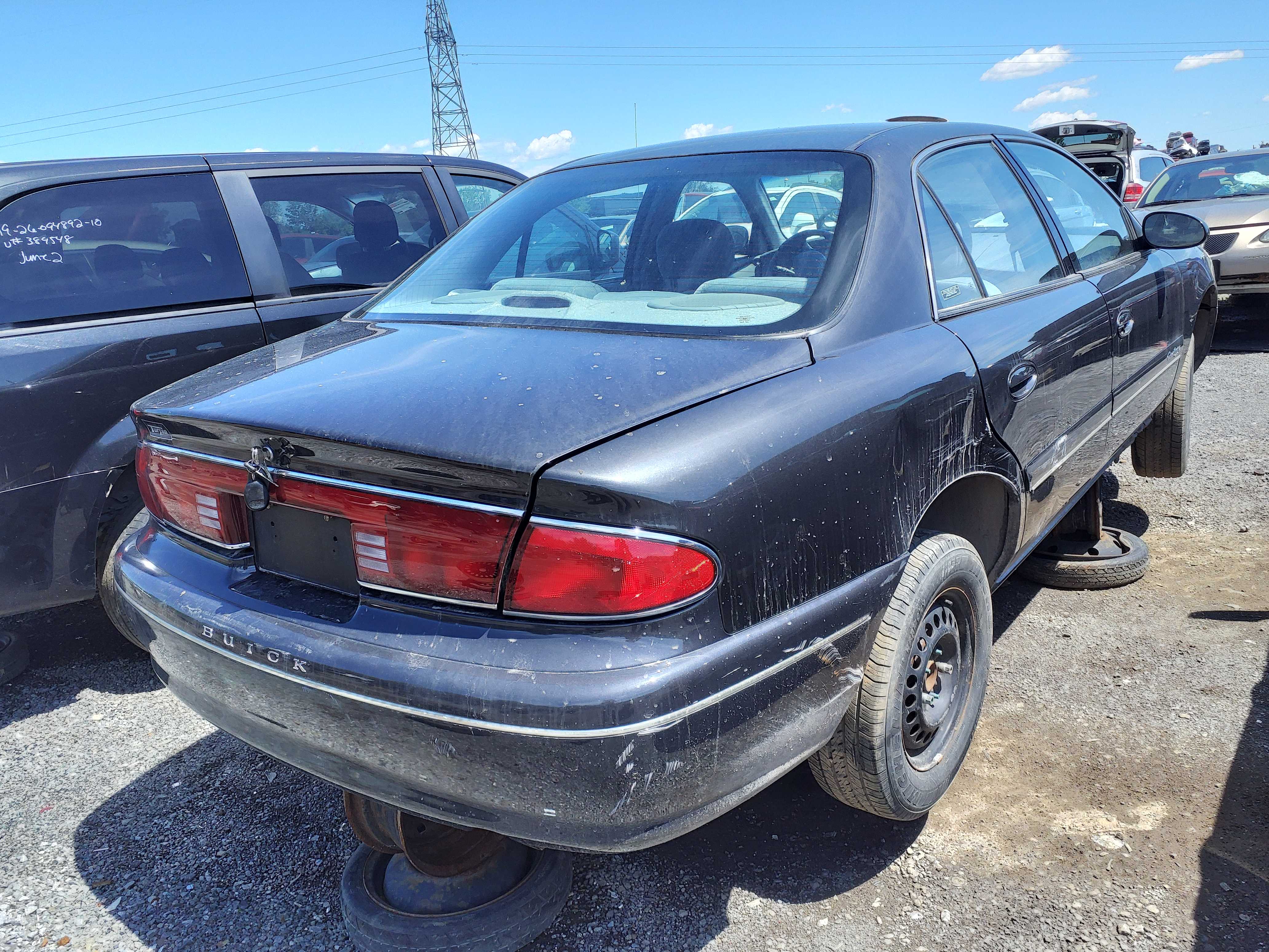 BUICK CENTURY 2001