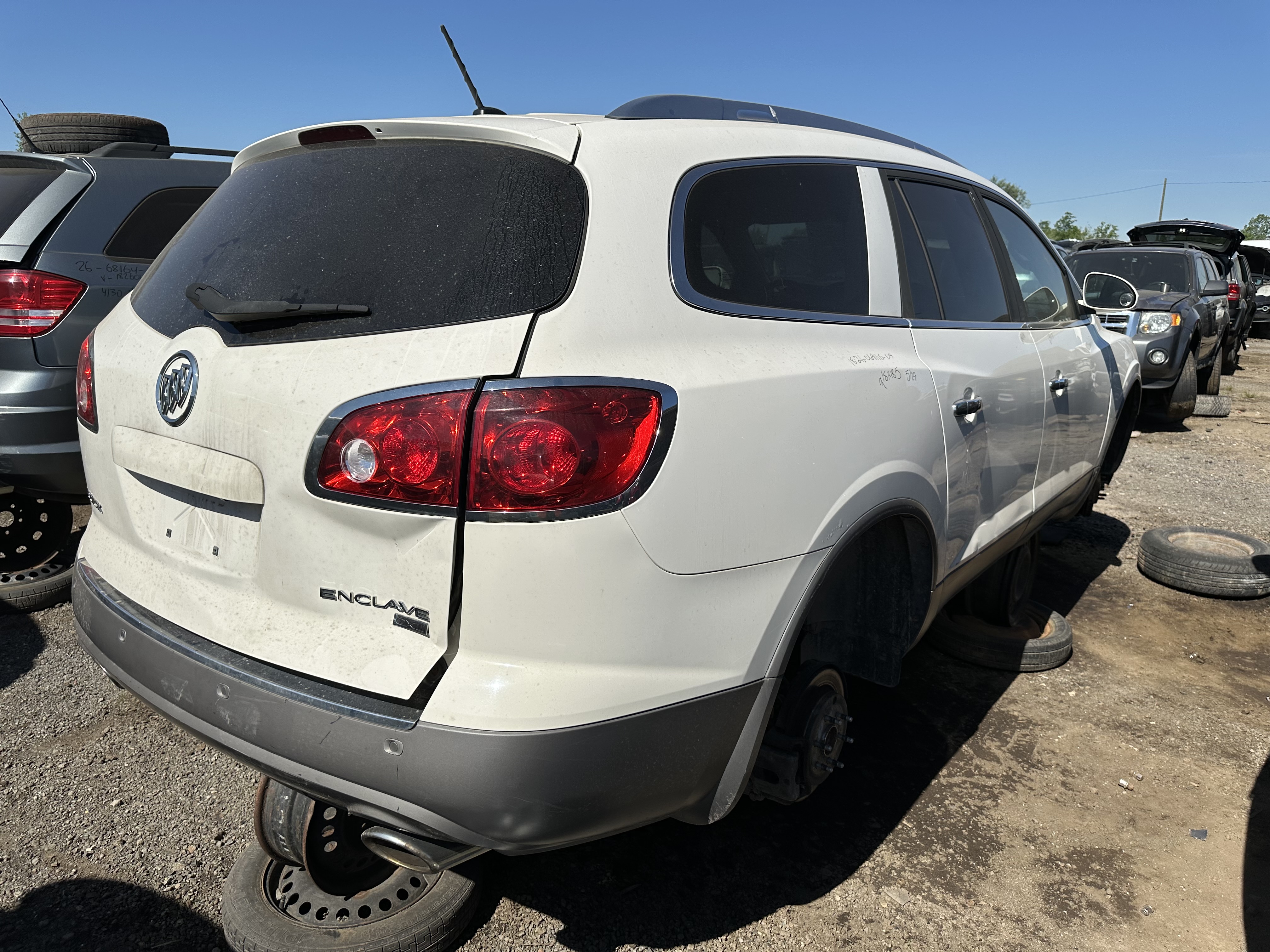 BUICK ENCLAVE 2009