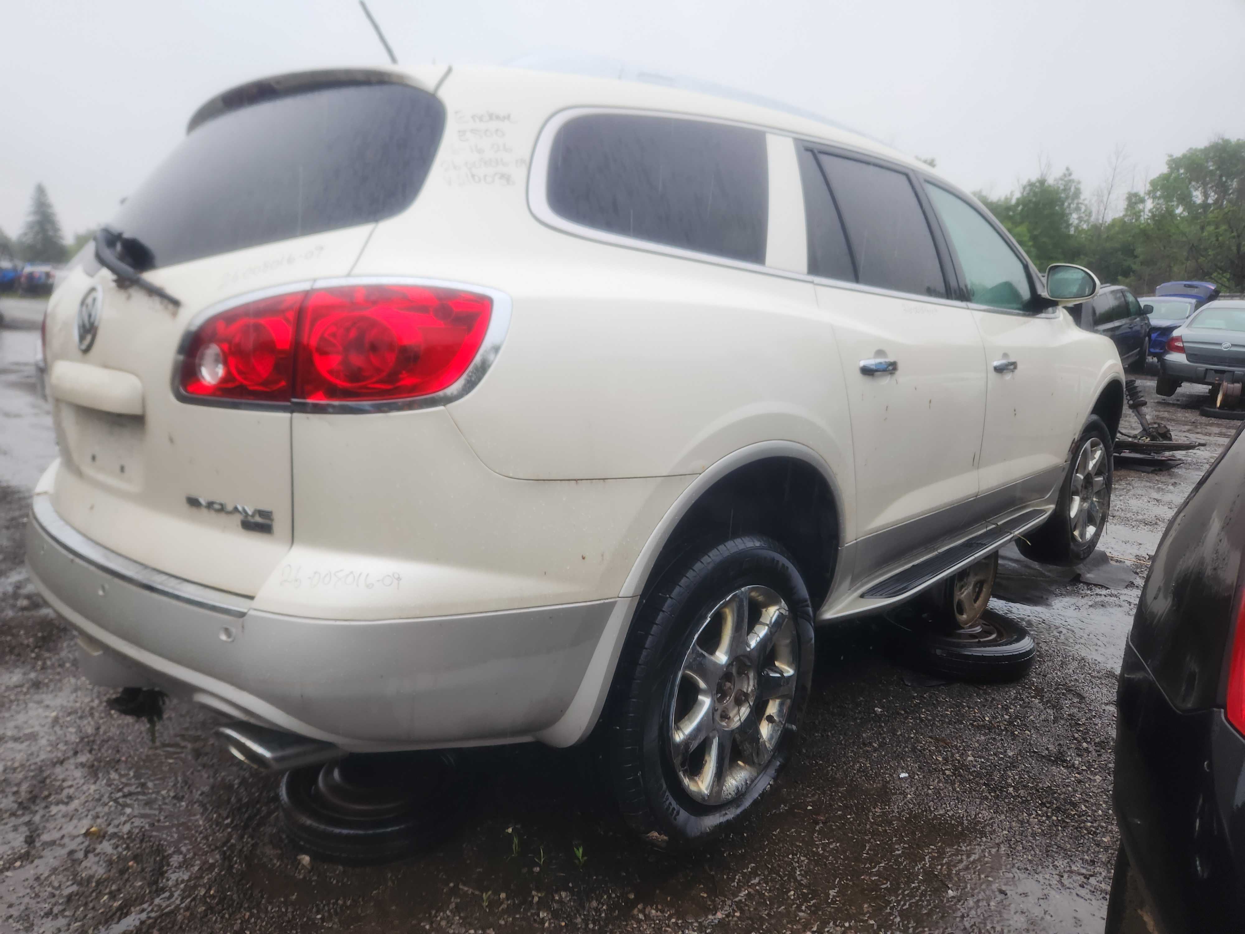 BUICK ENCLAVE 2009