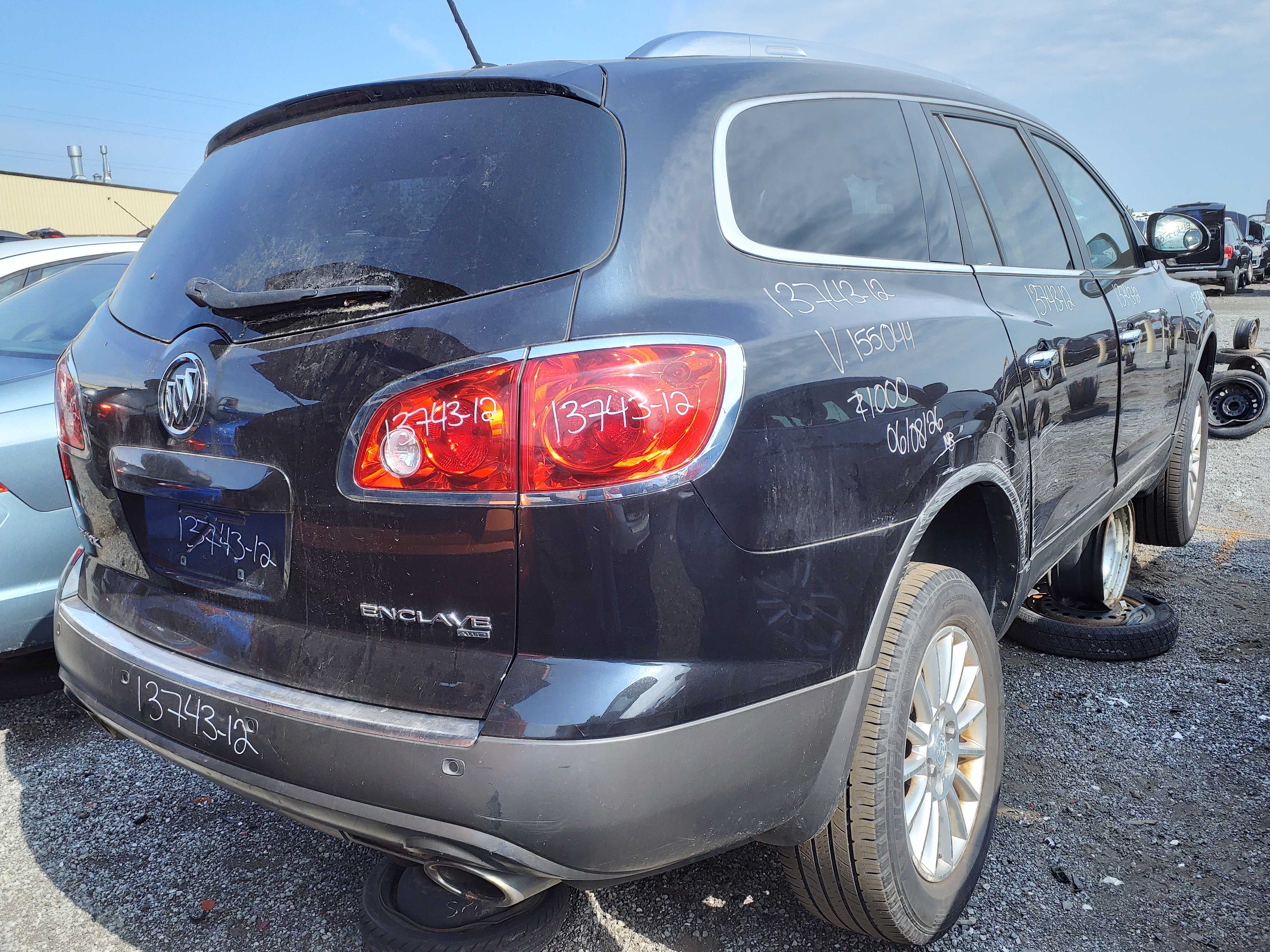 BUICK ENCLAVE 2012