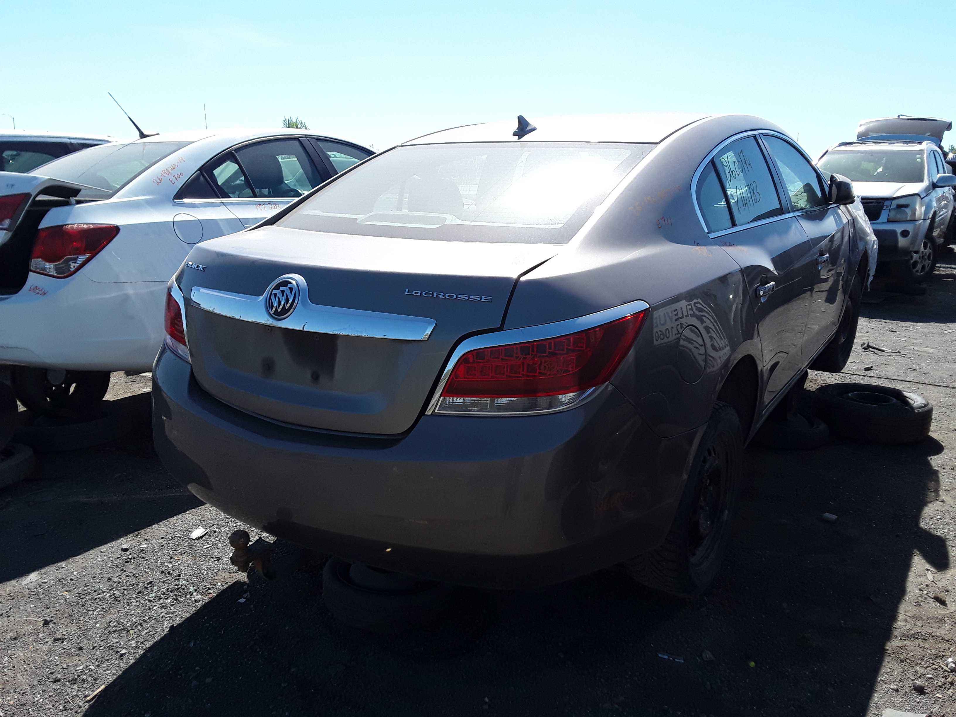 BUICK LACROSSE 2010