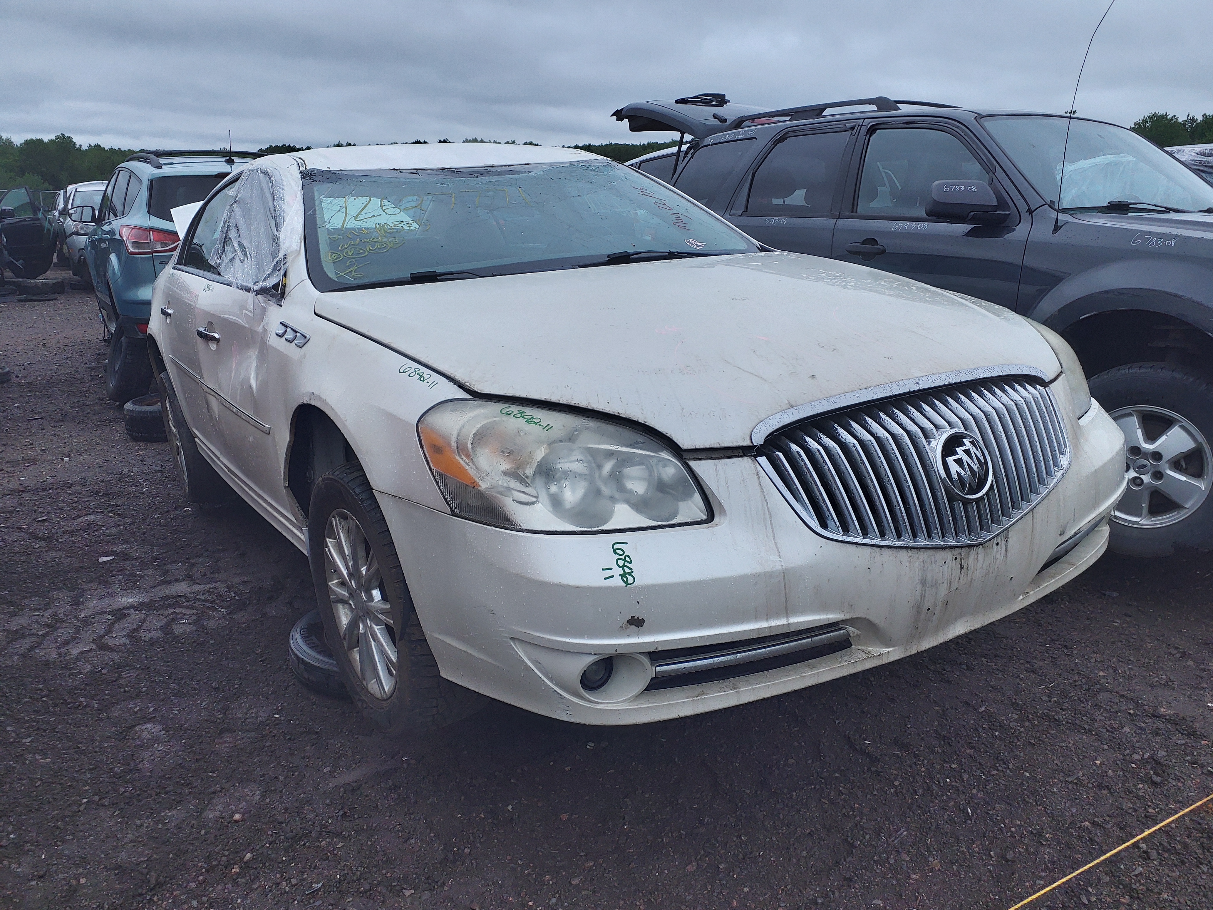 BUICK LUCERNE 2011
