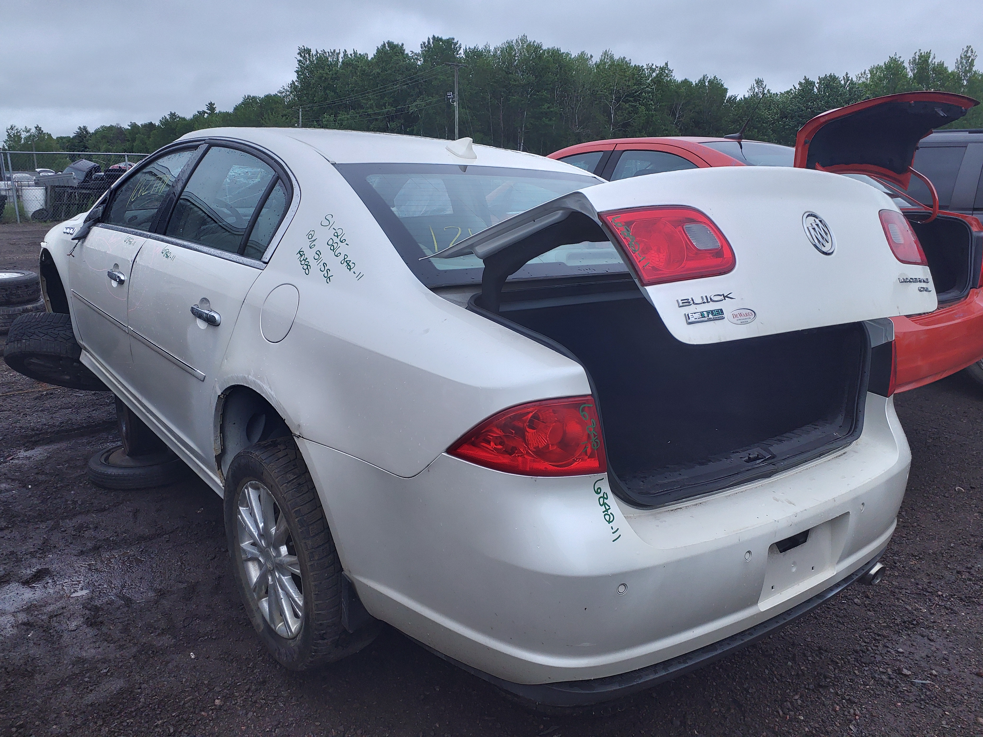 BUICK LUCERNE 2011