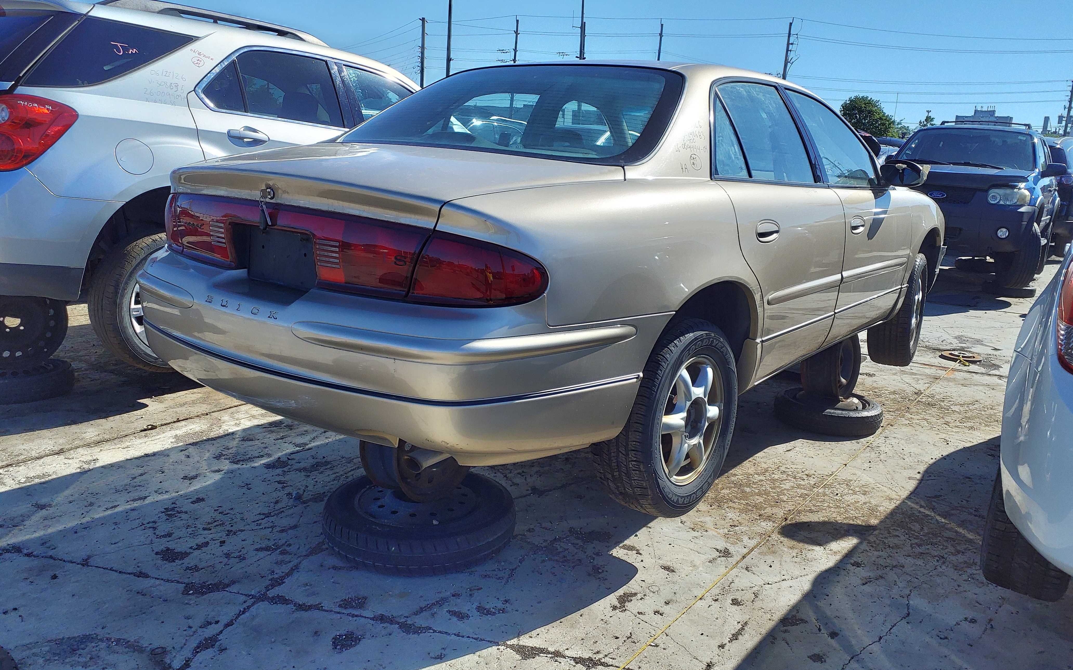 BUICK REGAL 2004