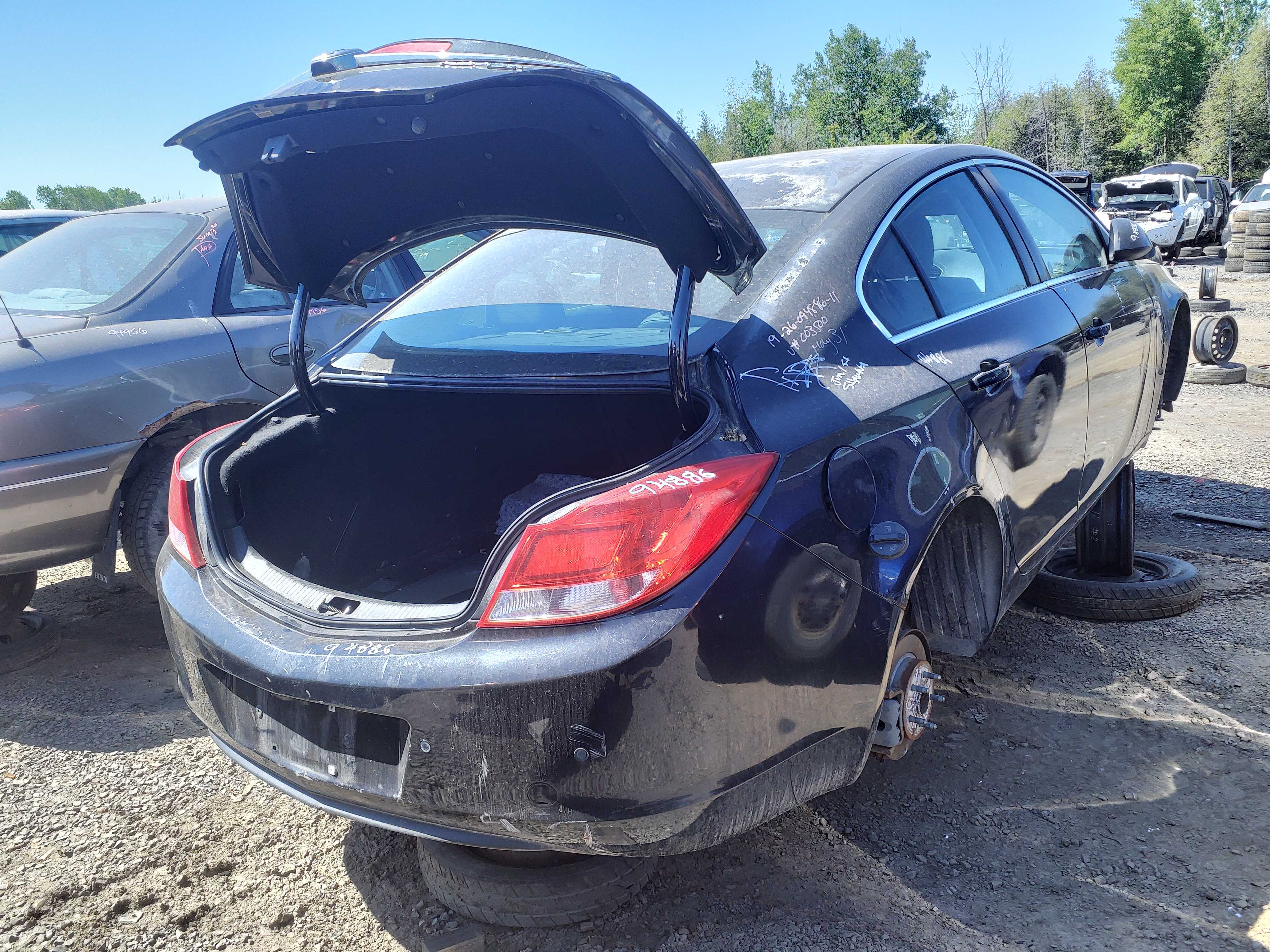 BUICK REGAL 2011