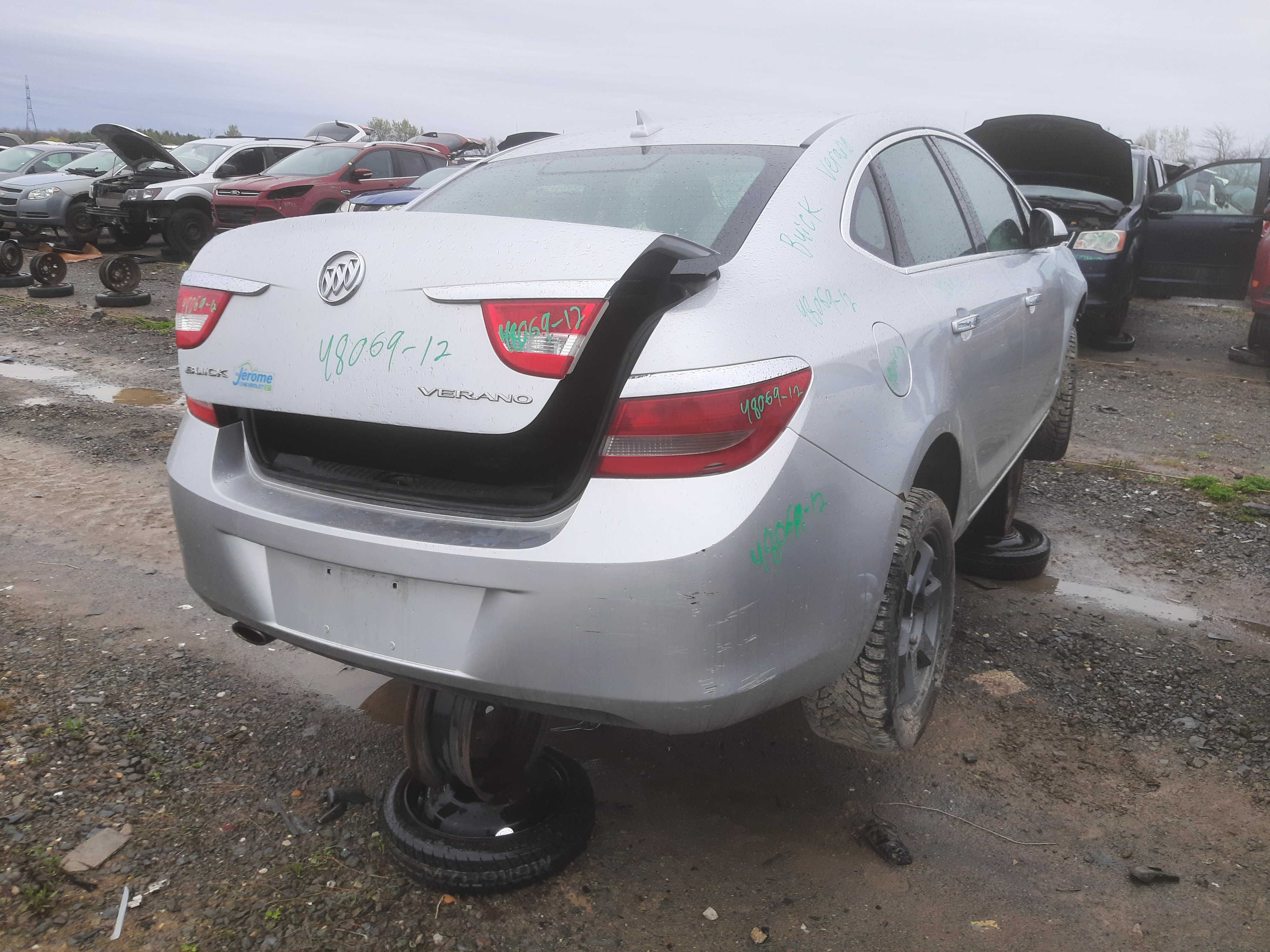 BUICK VERANO 2012