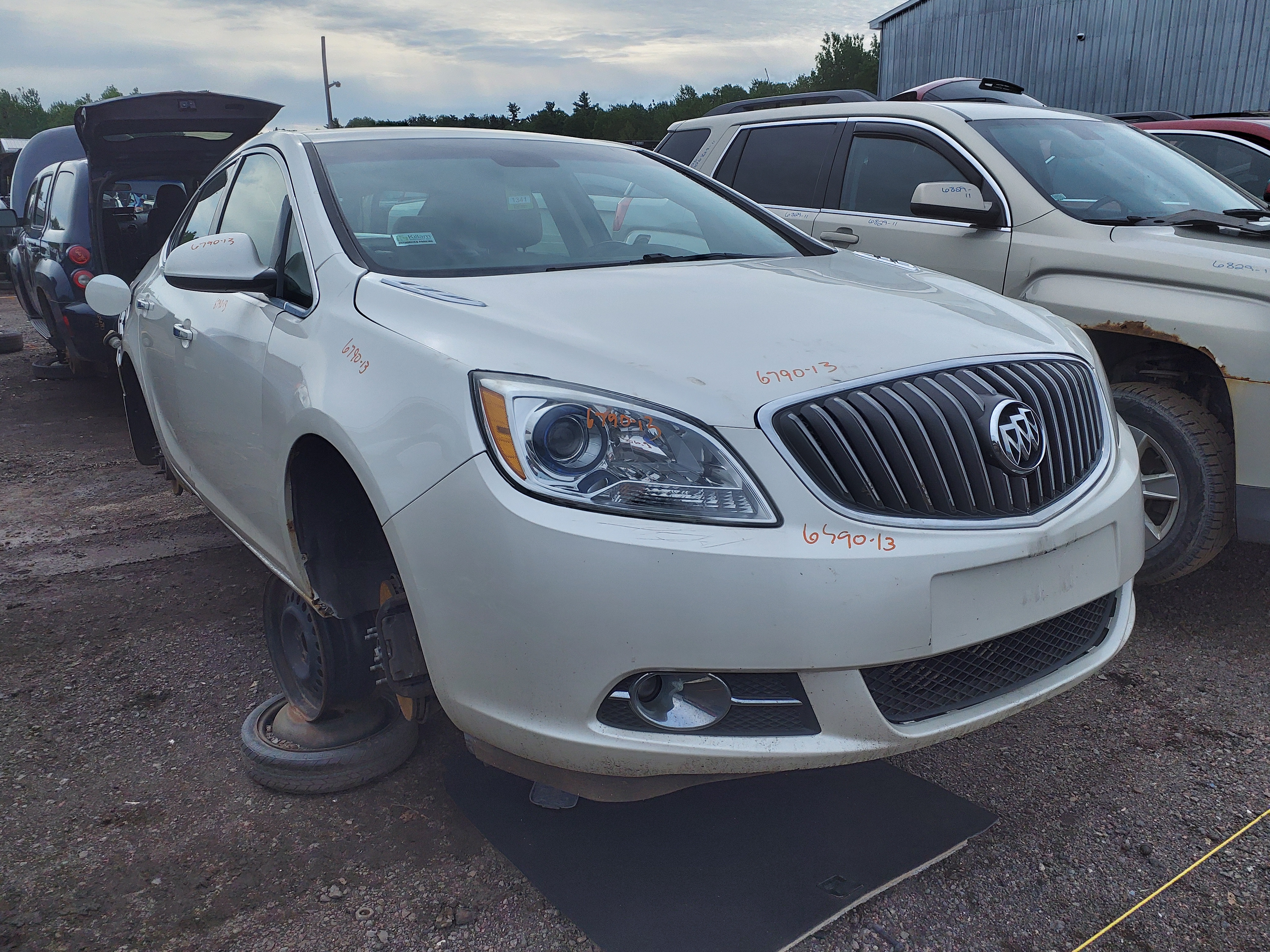 BUICK VERANO 2013