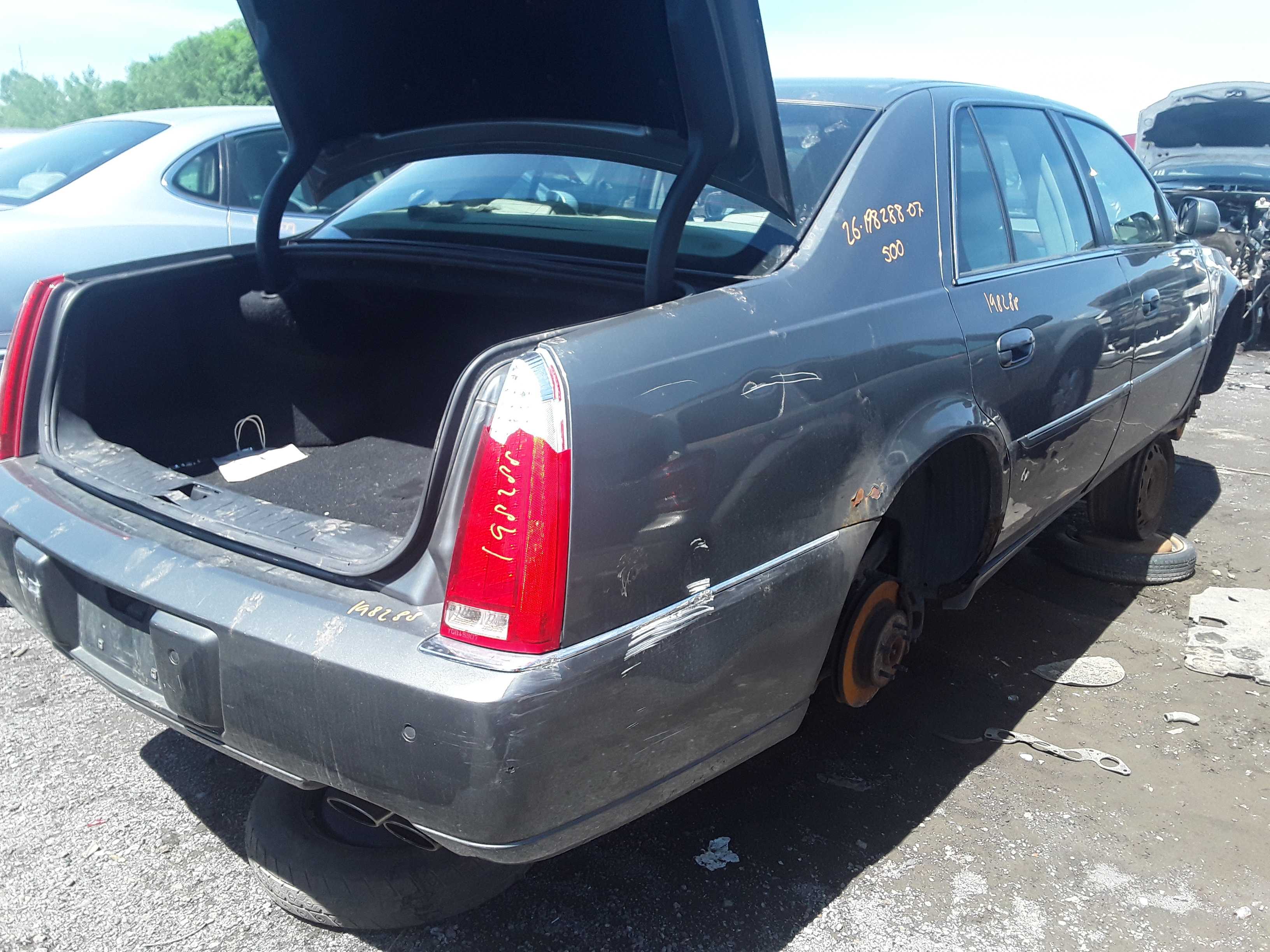 CADILLAC DTS 2007