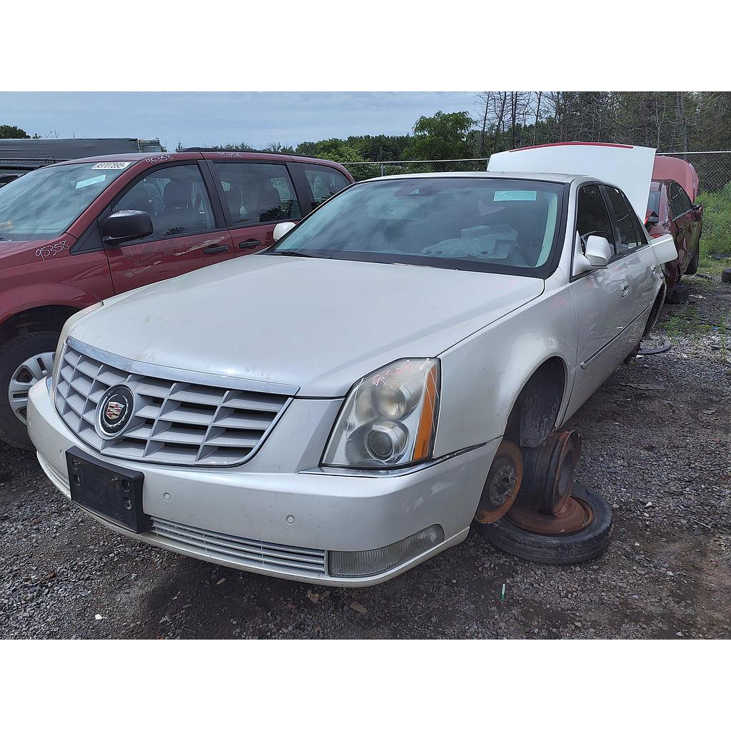 CADILLAC DTS 2010