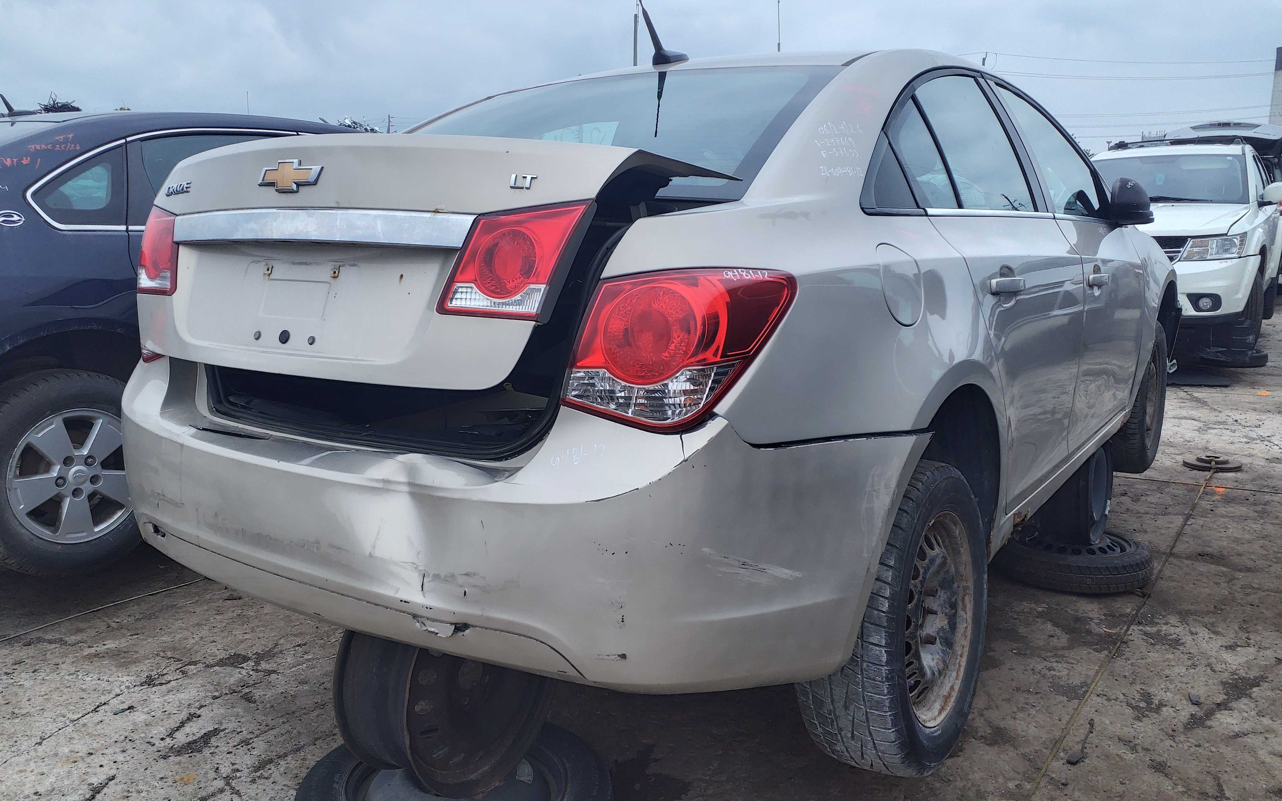 CHEVROLET CRUZE 2012