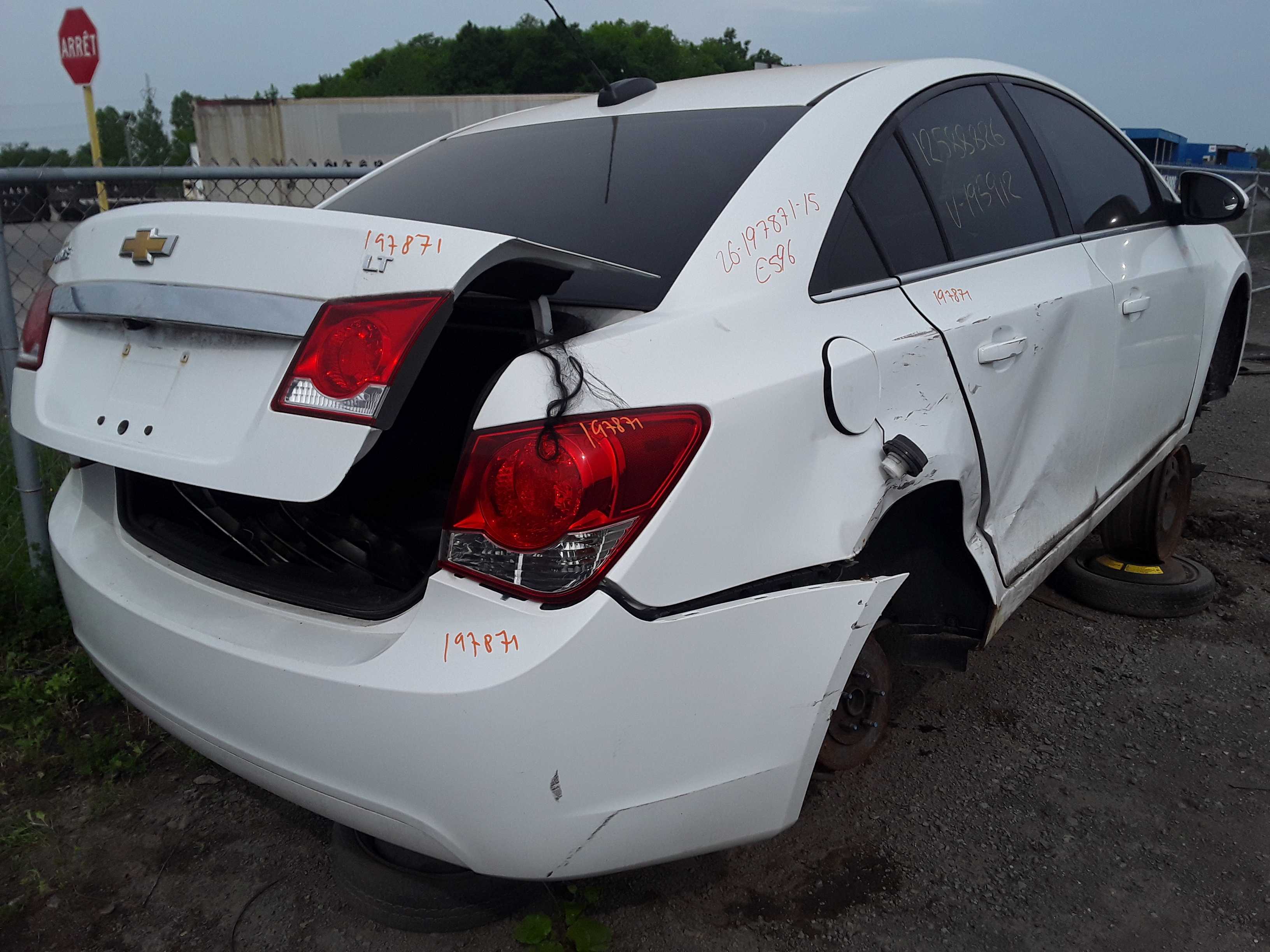 CHEVROLET CRUZE 2015