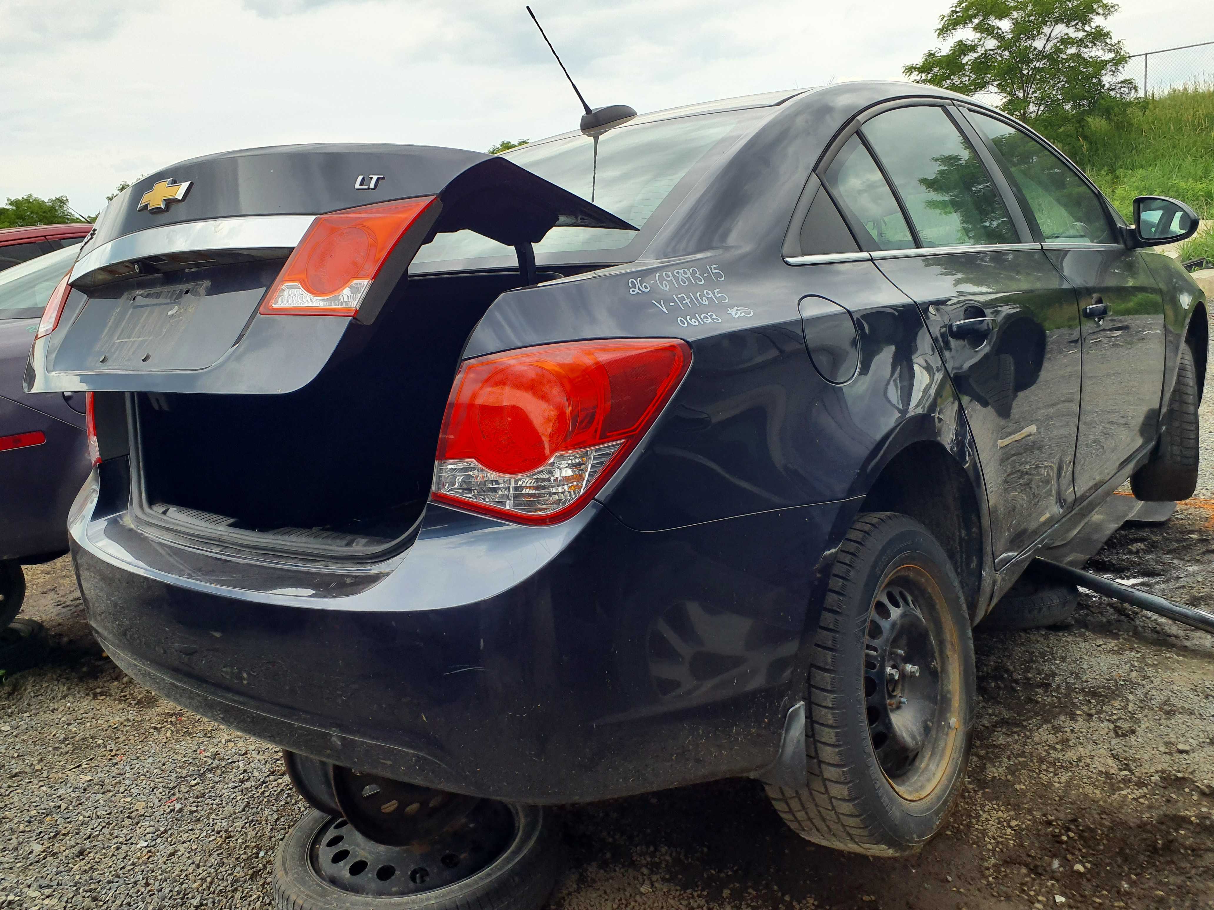 CHEVROLET CRUZE 2015