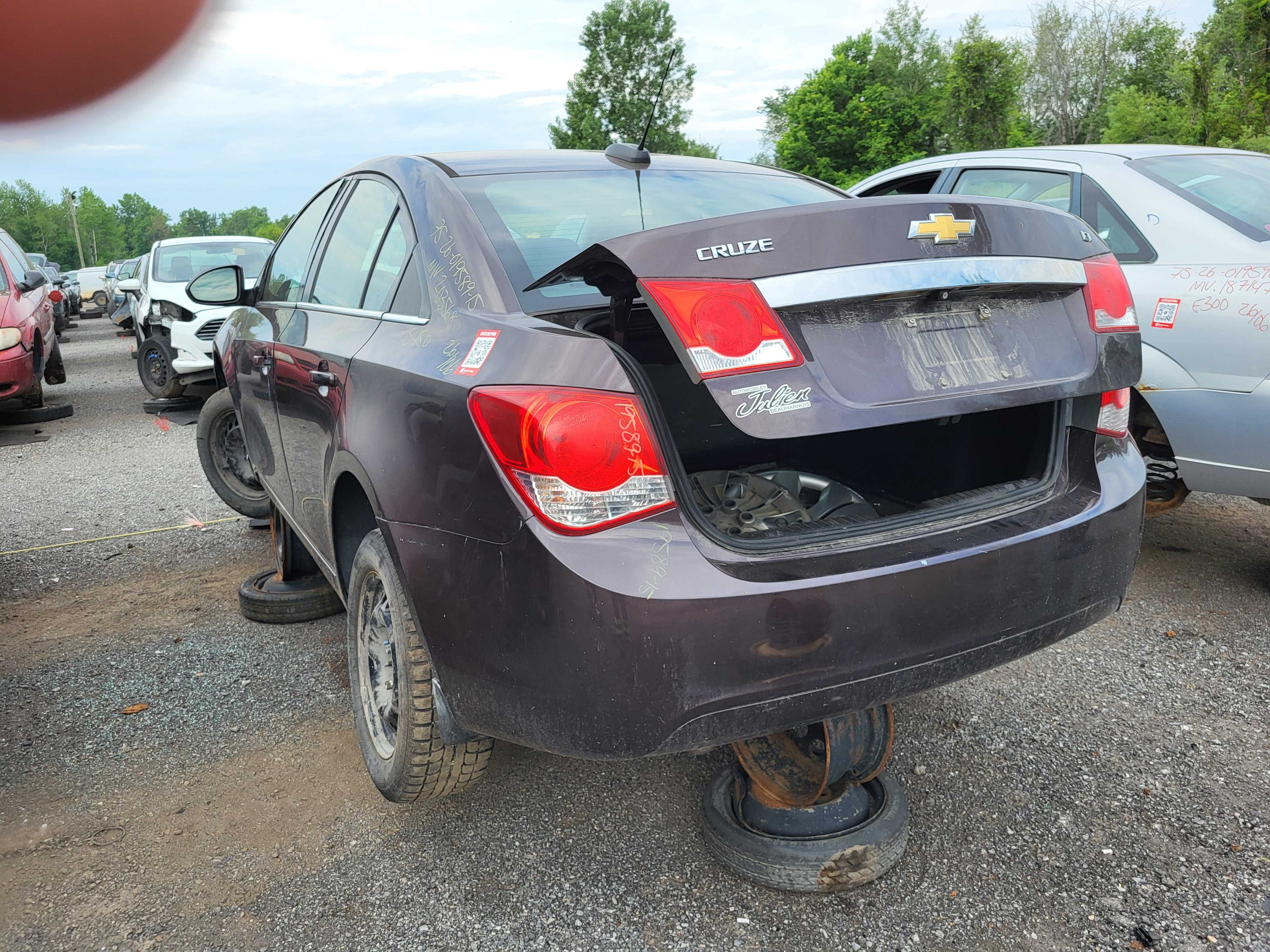 CHEVROLET CRUZE 2015