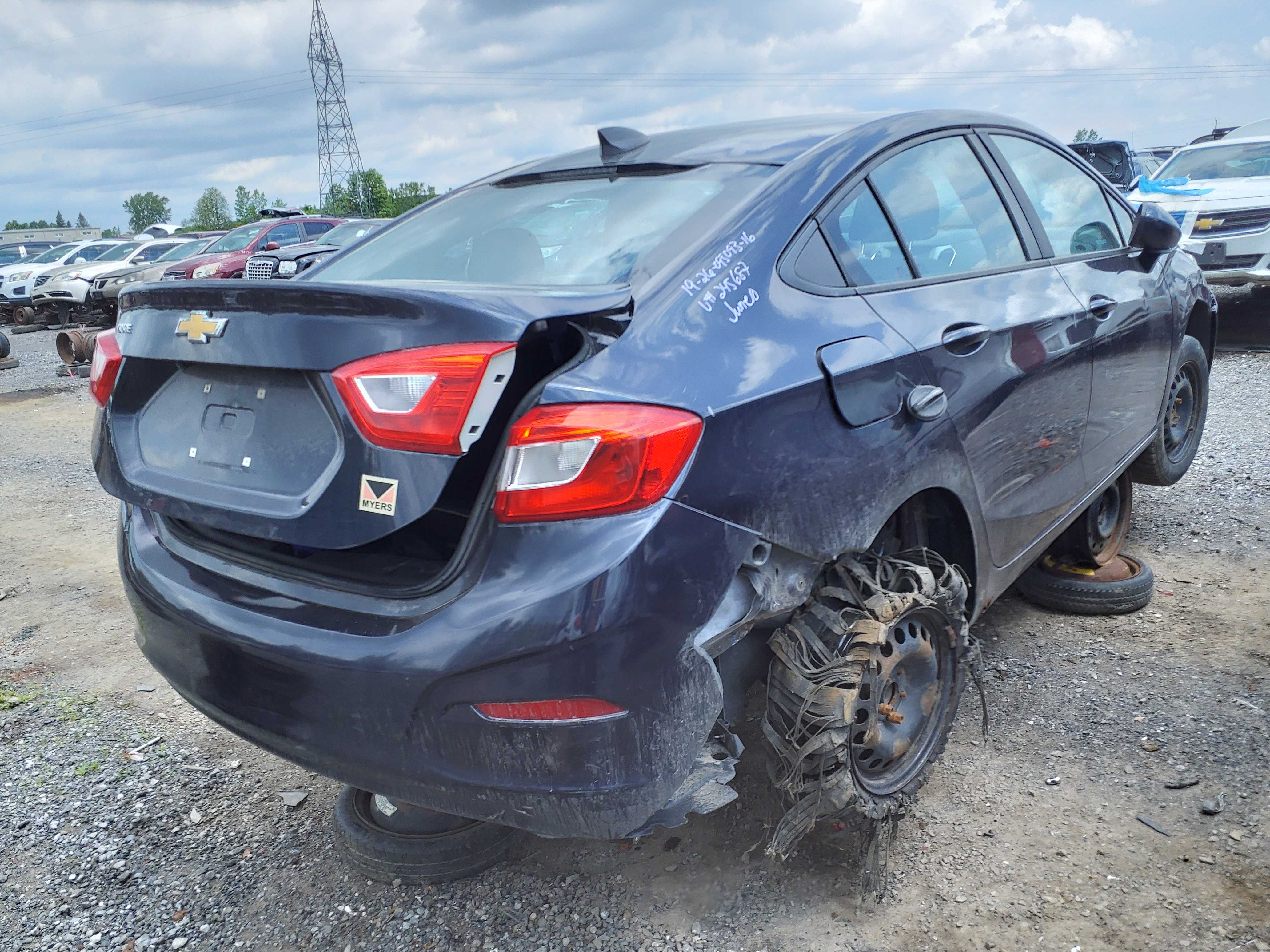 CHEVROLET CRUZE 2016