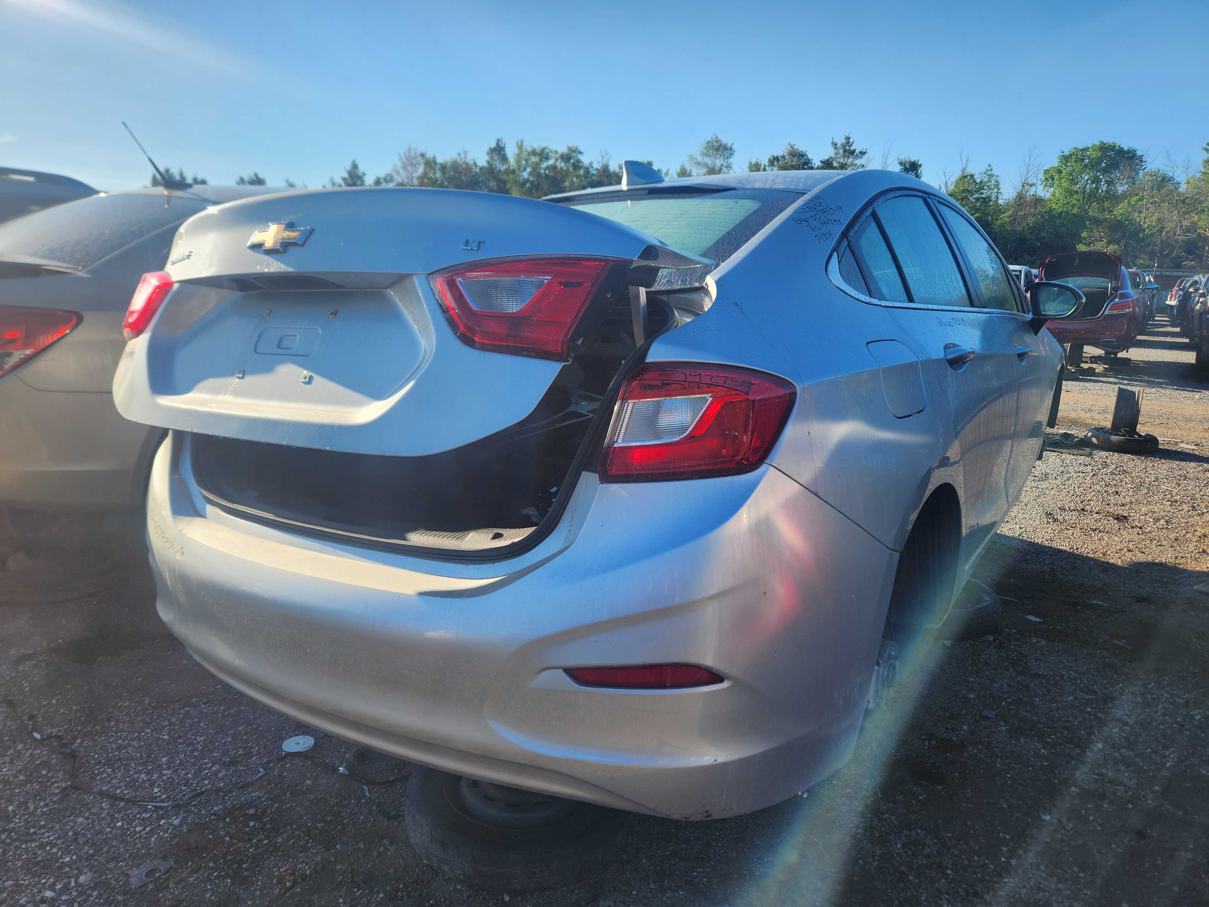 CHEVROLET CRUZE 2019