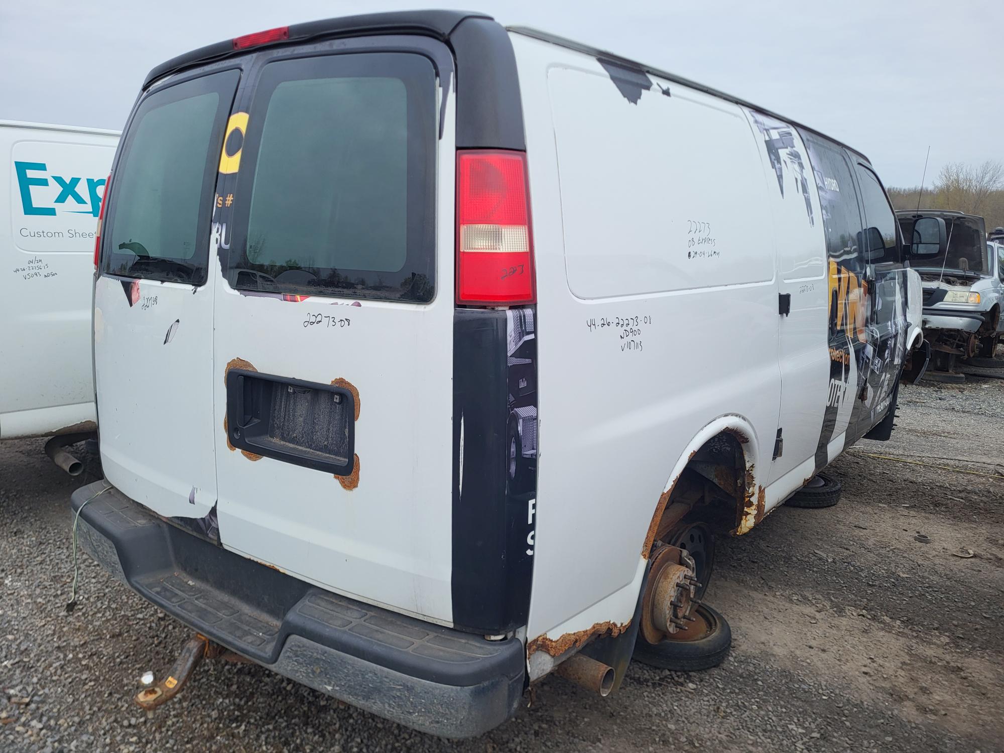 CHEVROLET EXPRESS VAN 2008