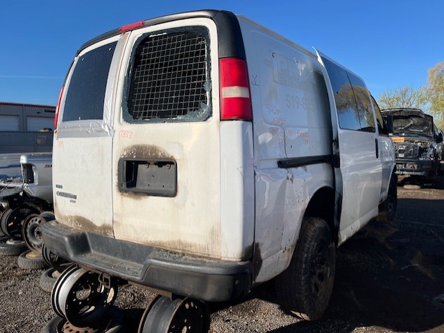 CHEVROLET EXPRESS VAN 2010