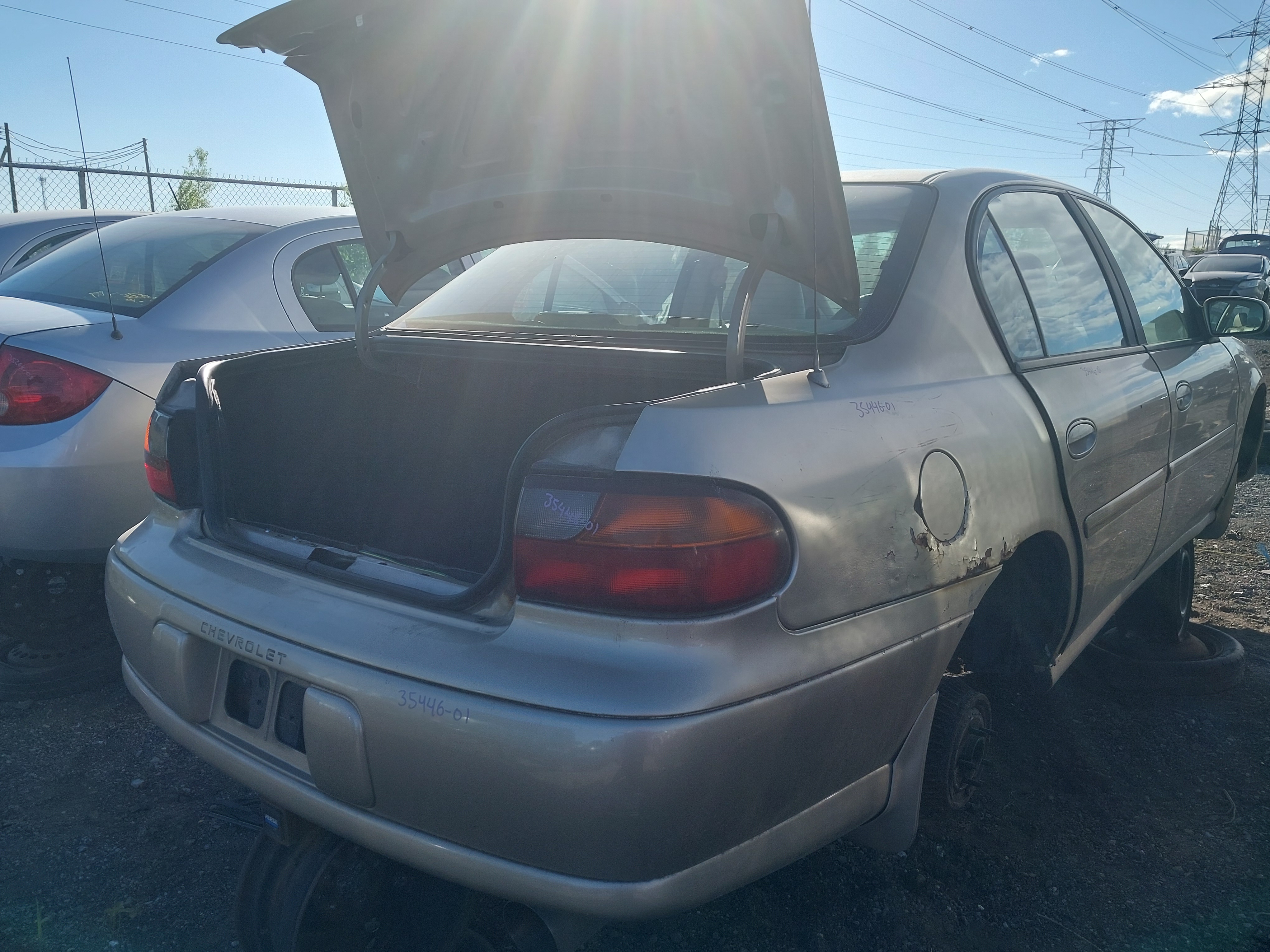CHEVROLET MALIBU 2001