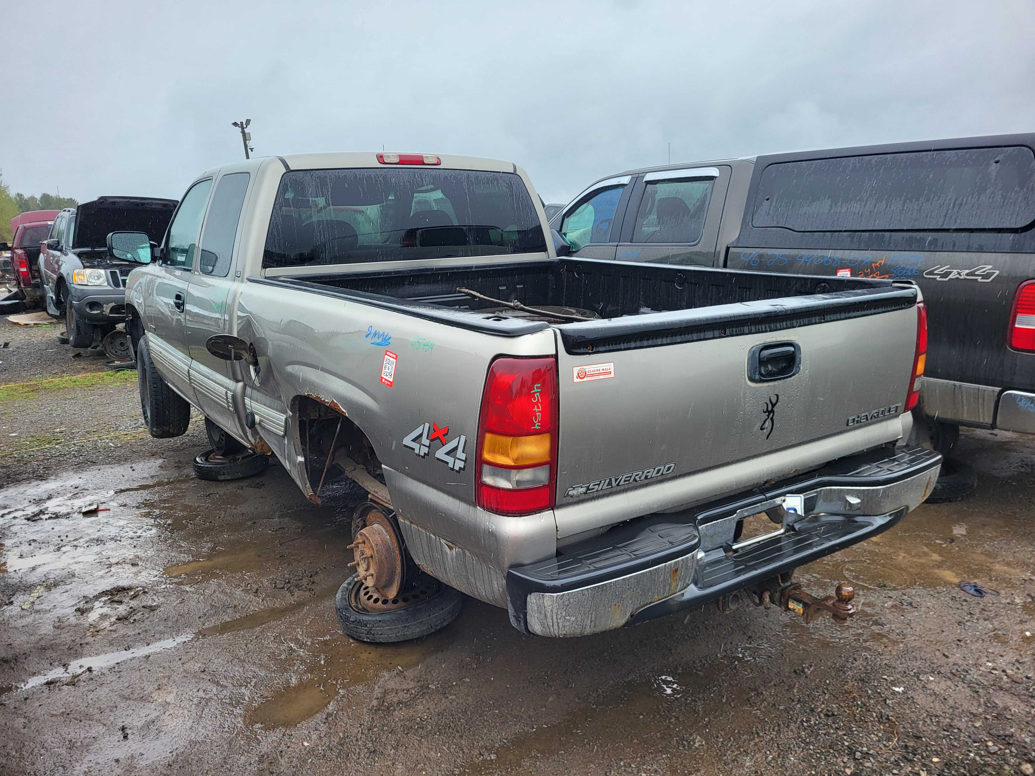 CHEVROLET SILVERADO 1500 2000