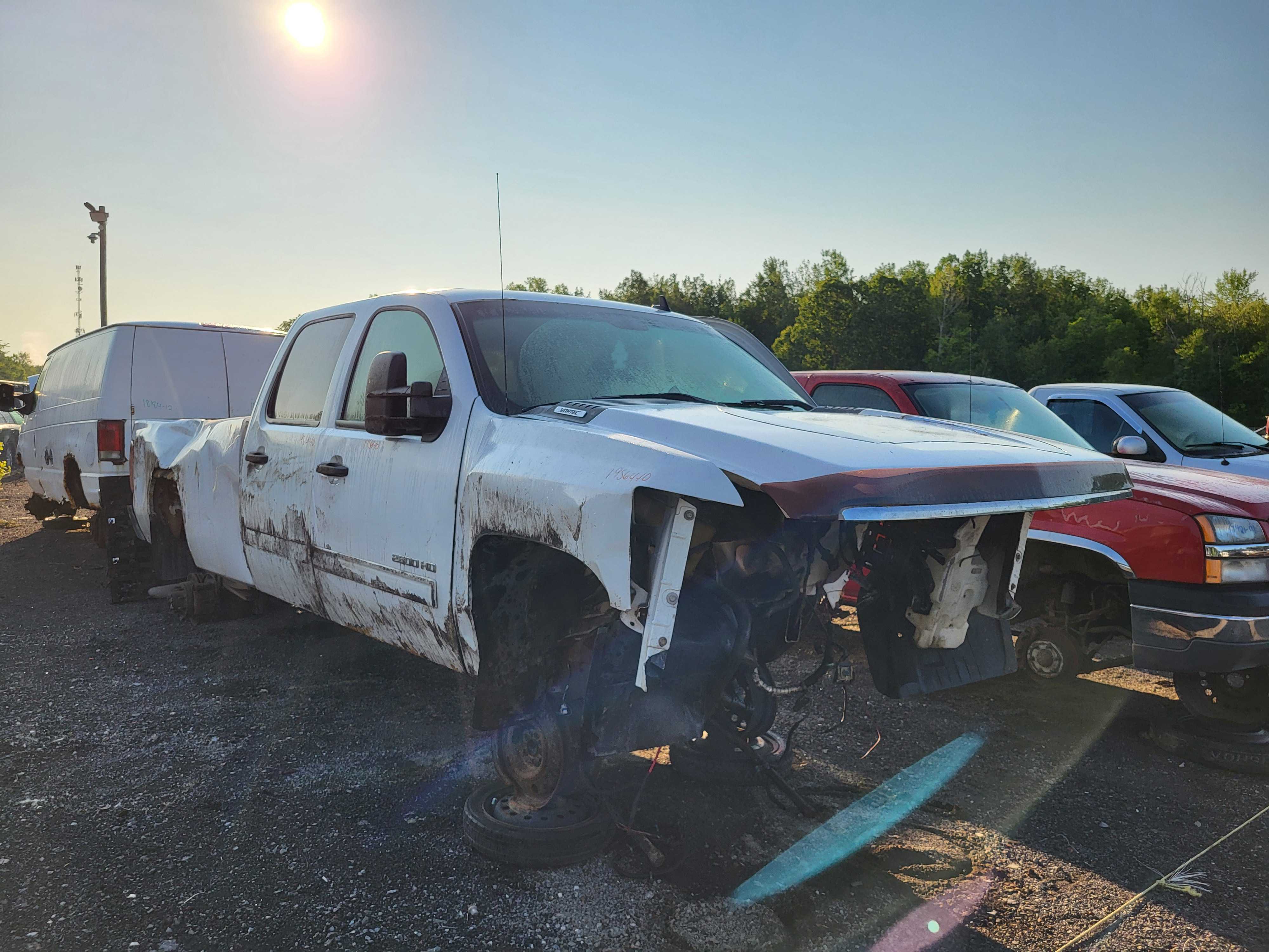 CHEVROLET SILVERADO 2500 2010