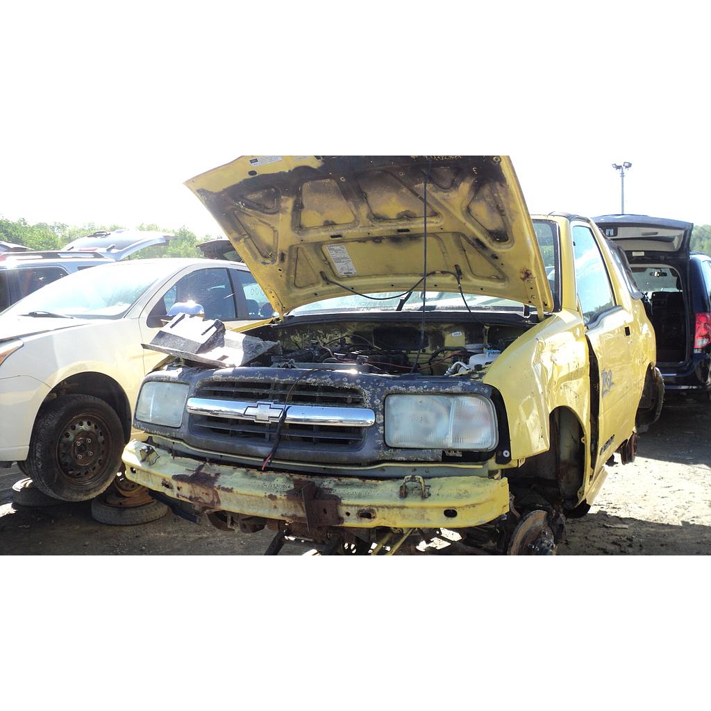 CHEVROLET TRACKER 2003