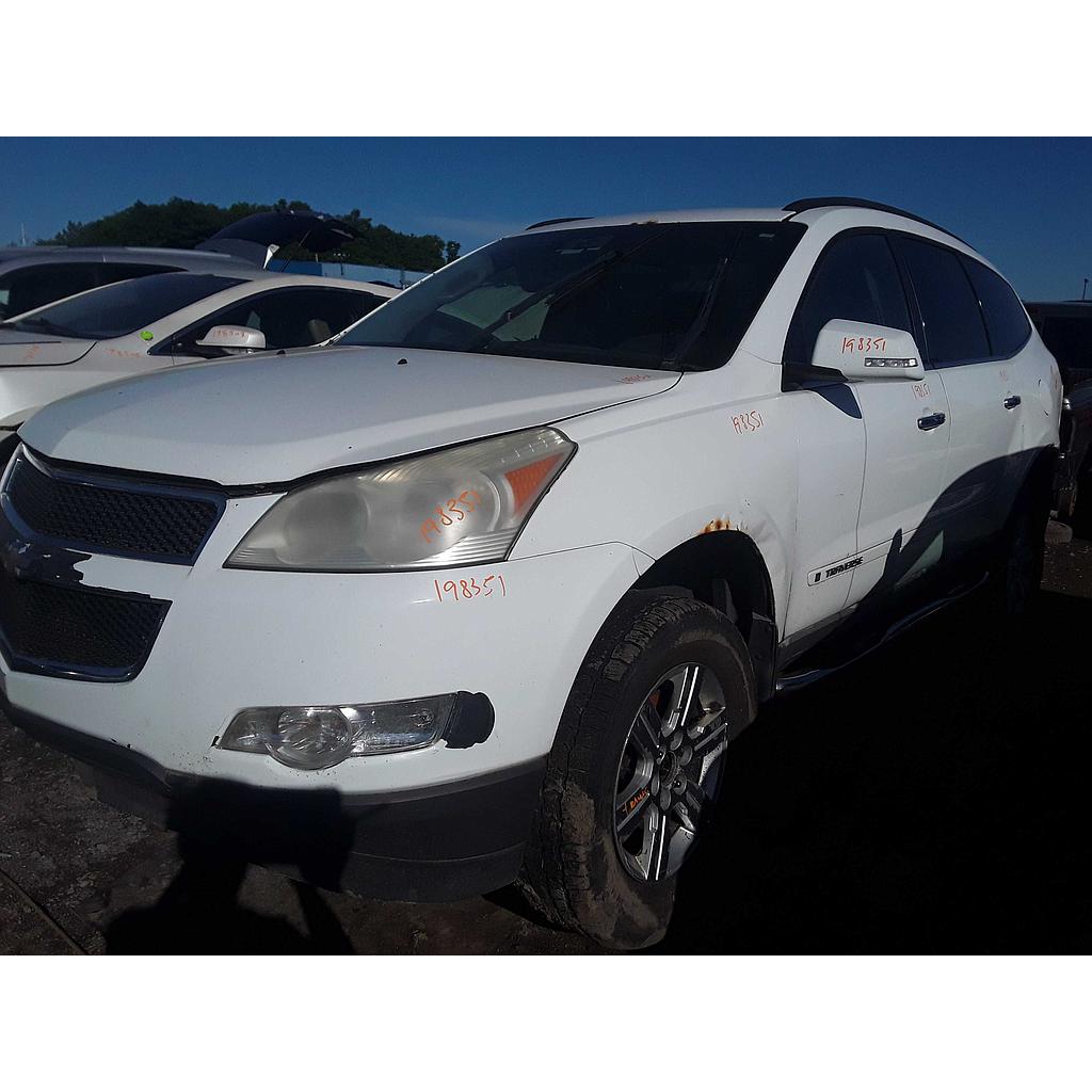 CHEVROLET TRAVERSE 2009