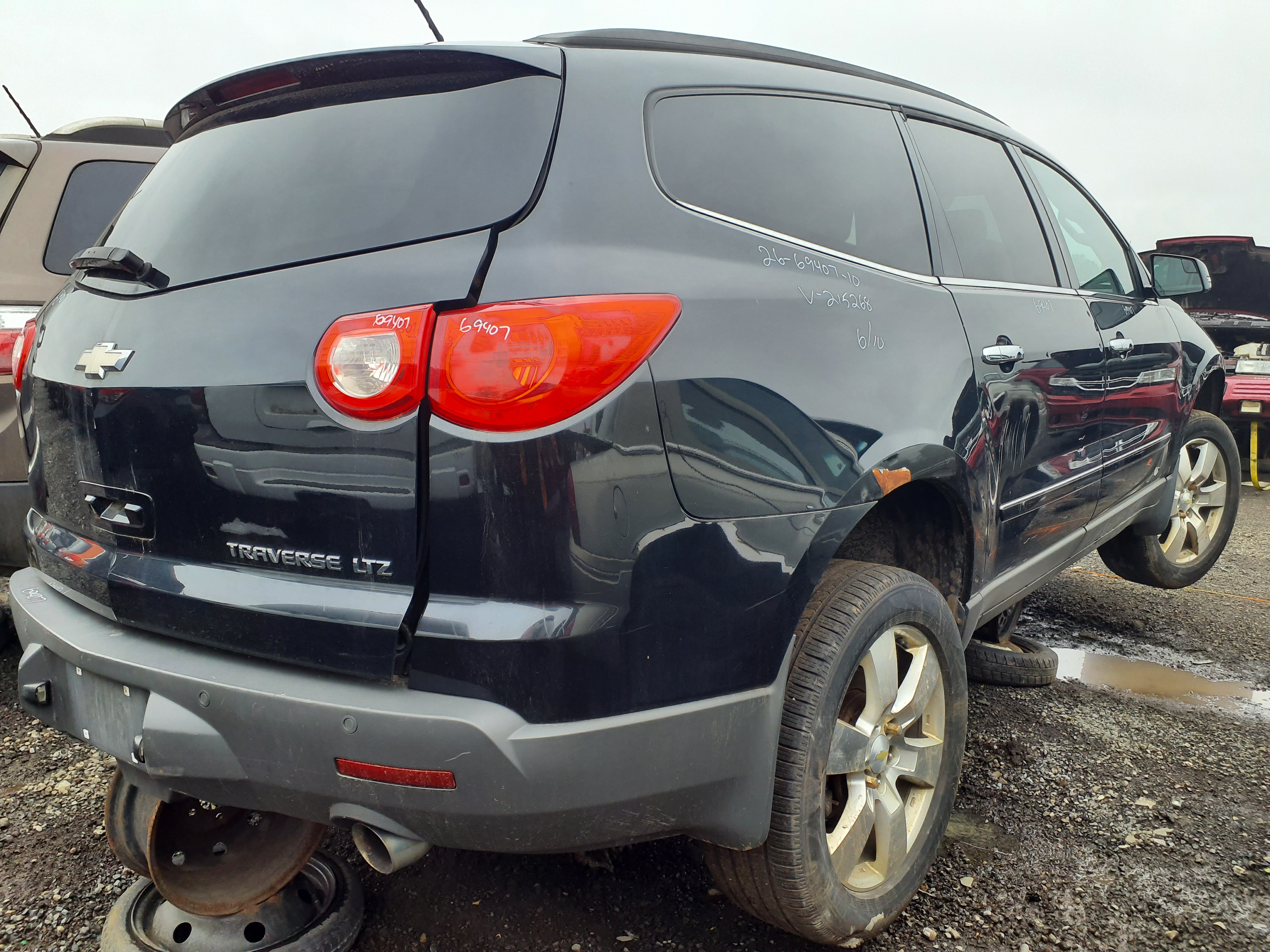 CHEVROLET TRAVERSE 2010