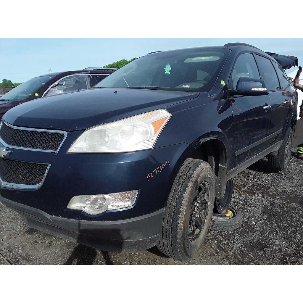 CHEVROLET TRAVERSE 2011