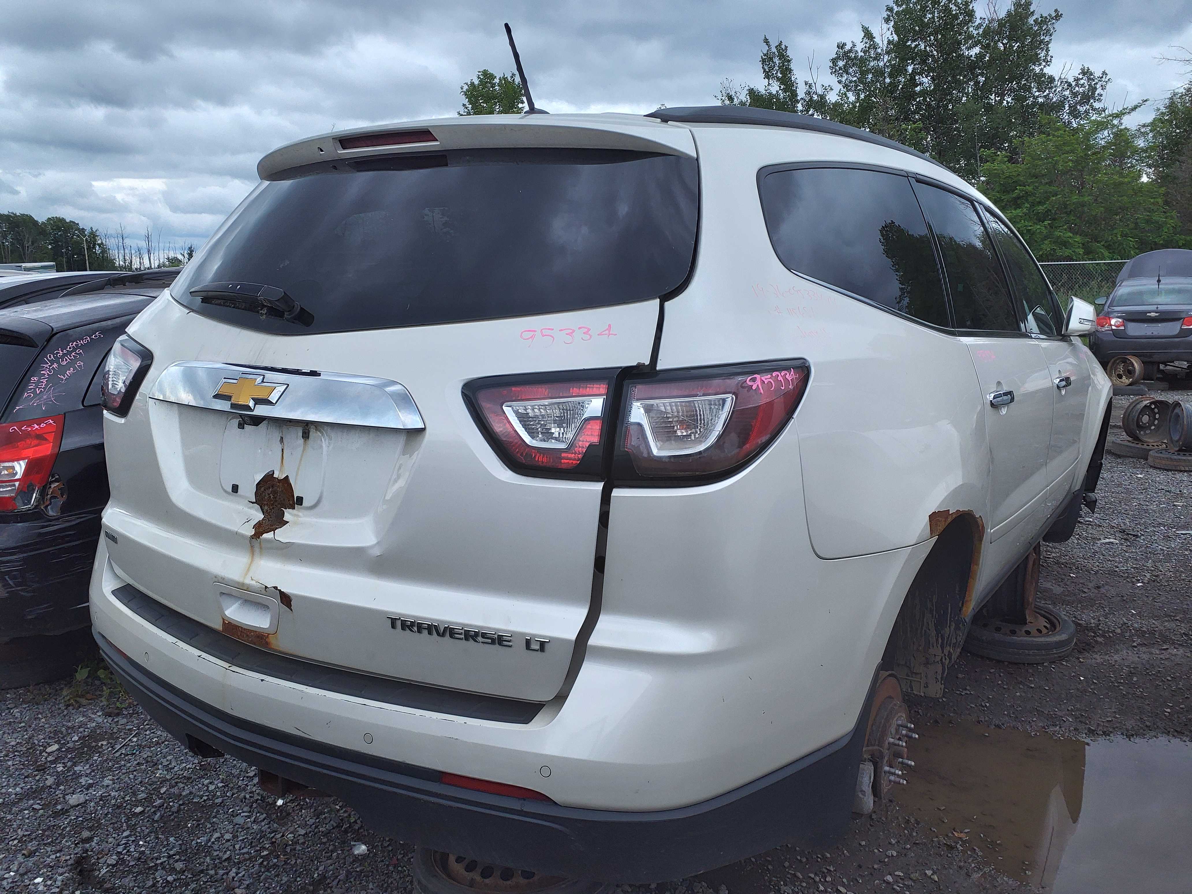CHEVROLET TRAVERSE 2014