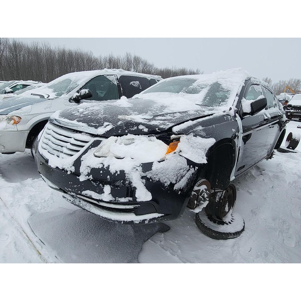 CHRYSLER 200 2011