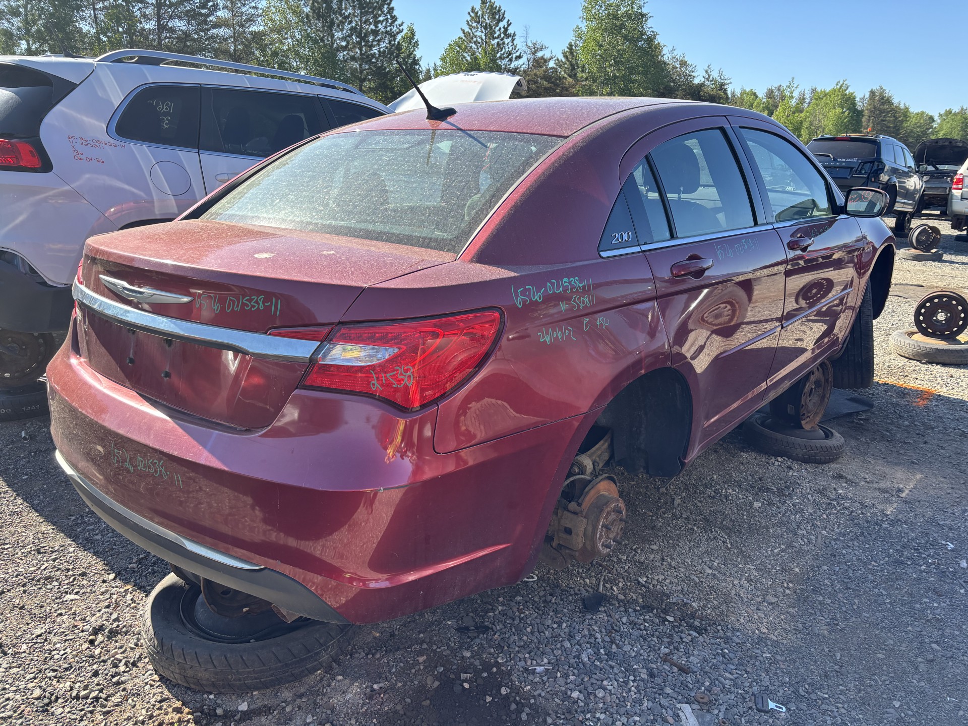 CHRYSLER 200 2011