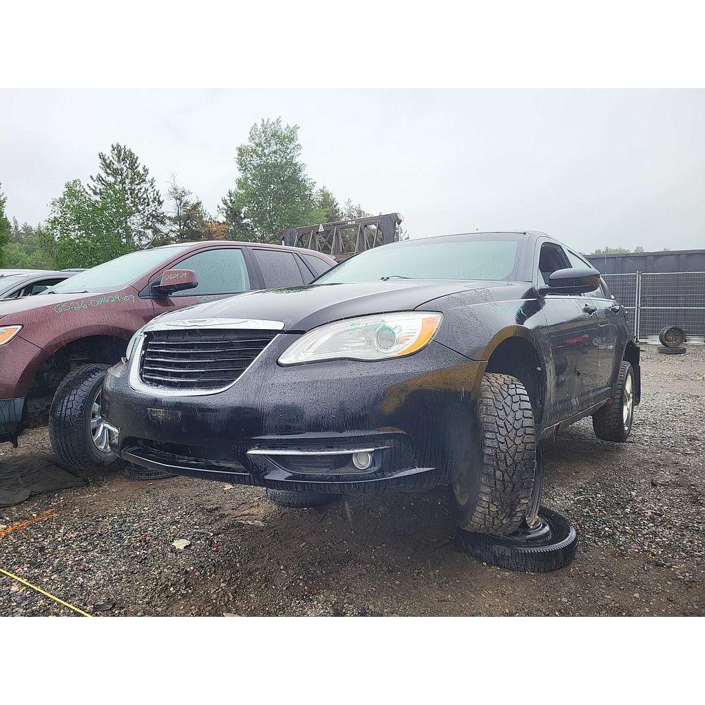 CHRYSLER 200 2012