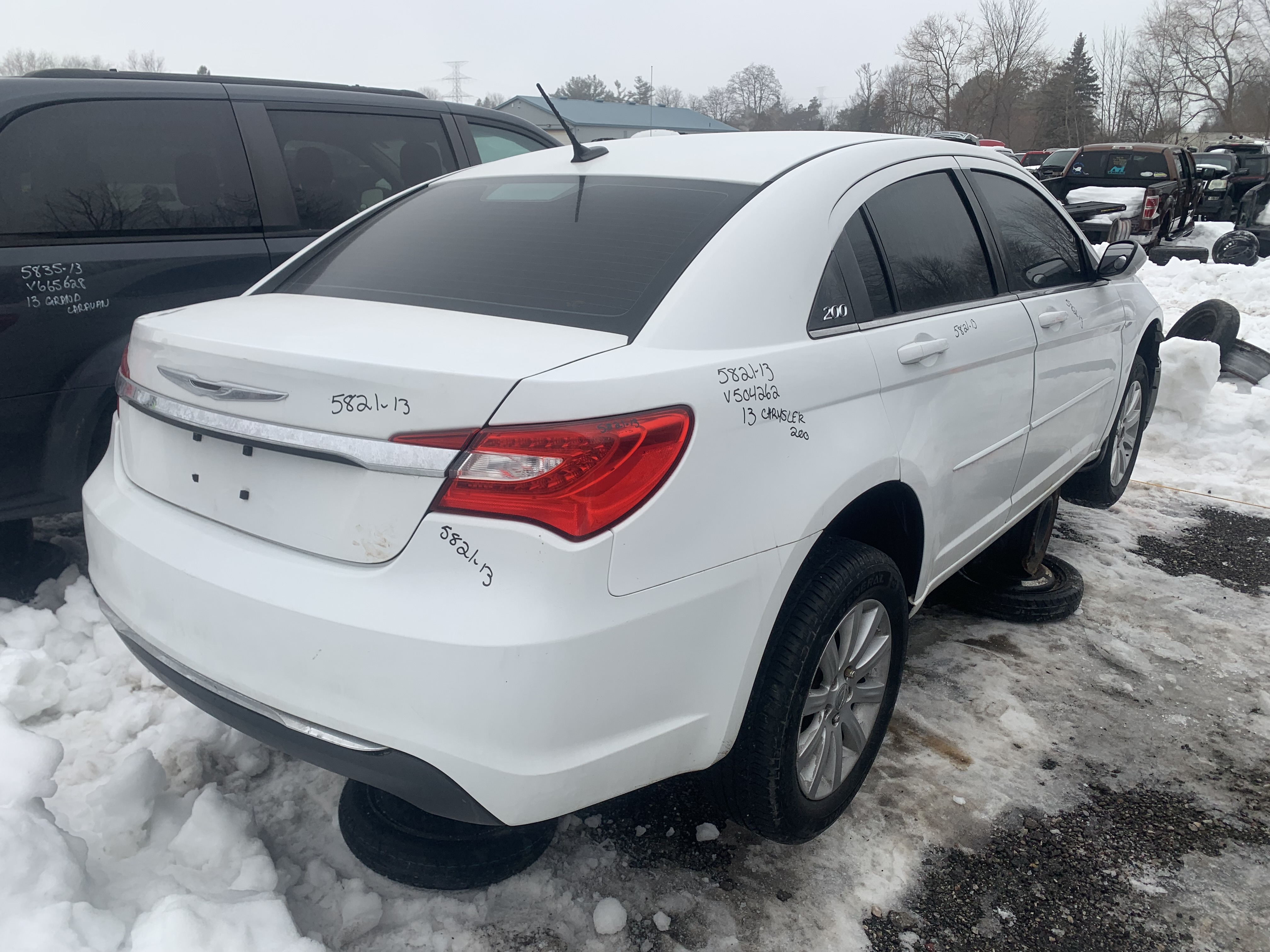 CHRYSLER 200 2013